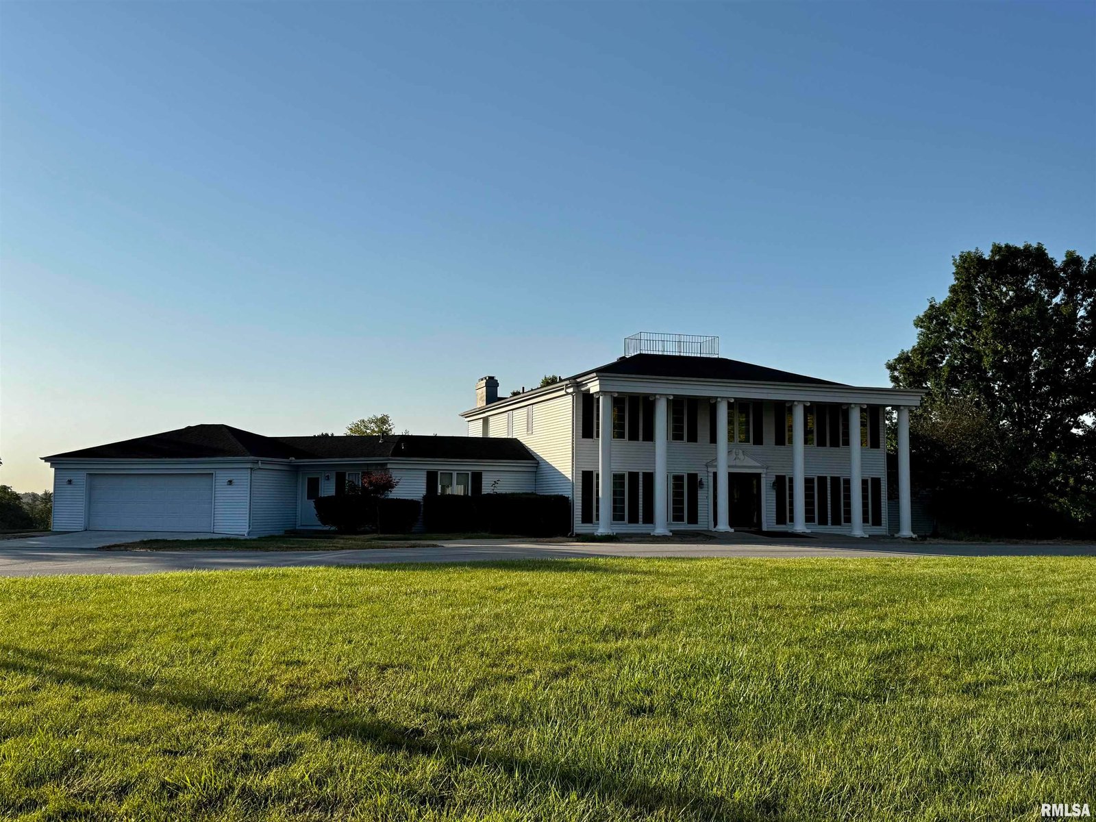 2001 Wigwam Hollow Road Macomb IL