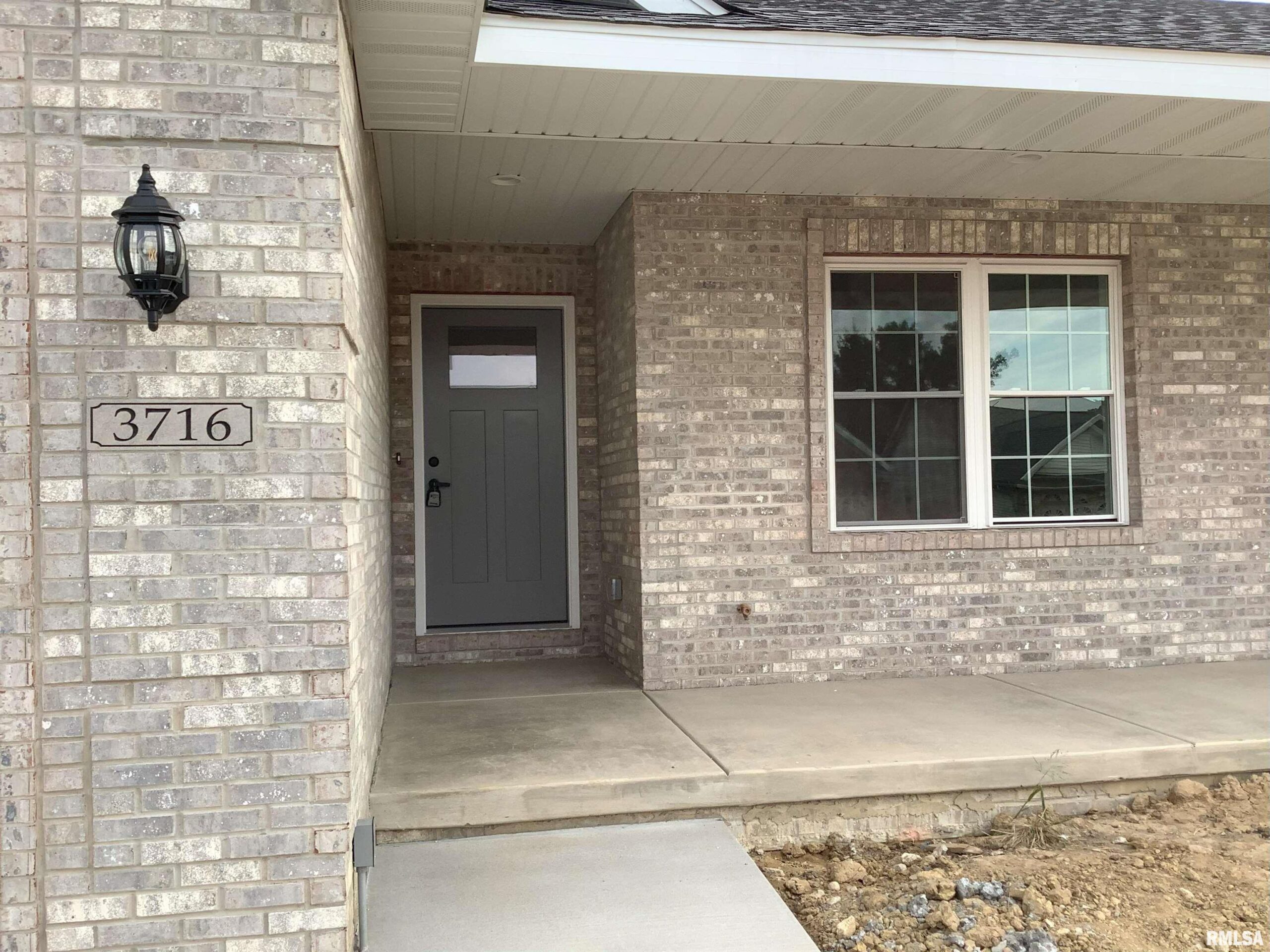 3716 W EAGLE POINT Drive Peoria IL