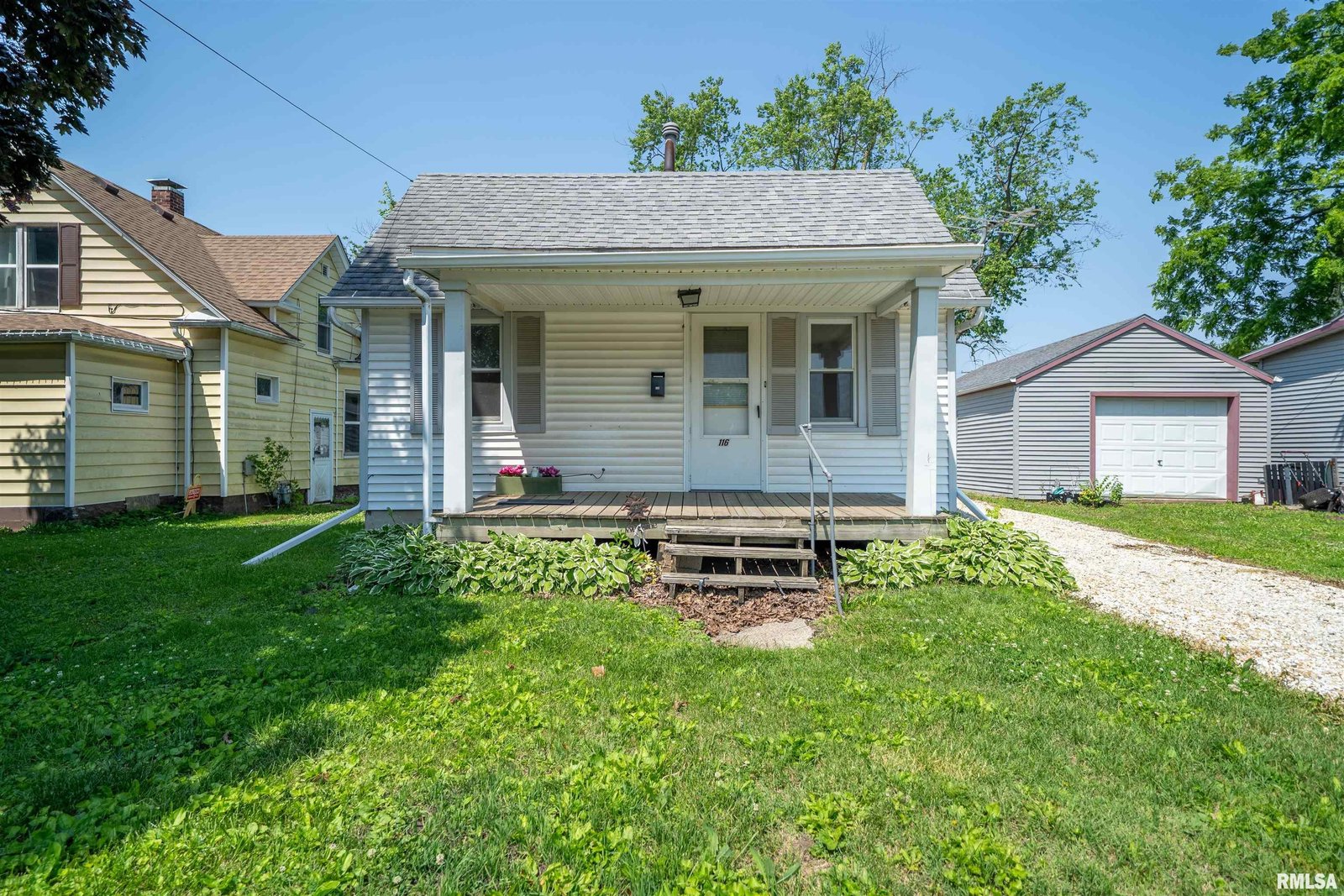 116 S 8TH Avenue Canton IL