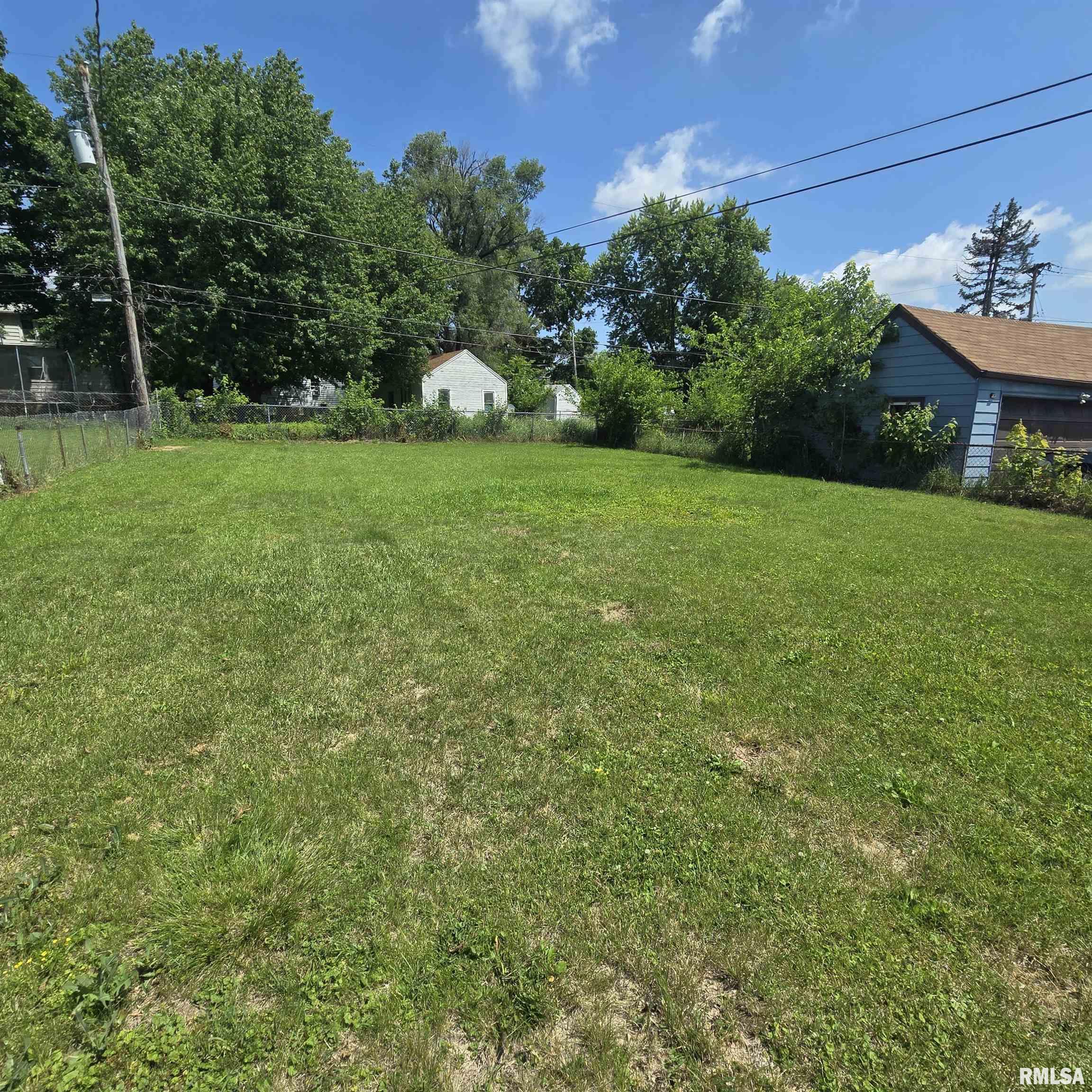 2029 W FORREST HILL Avenue Peoria IL