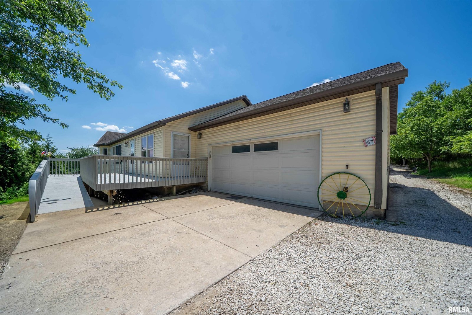 21501 N Berchtold Road Chillicothe IL