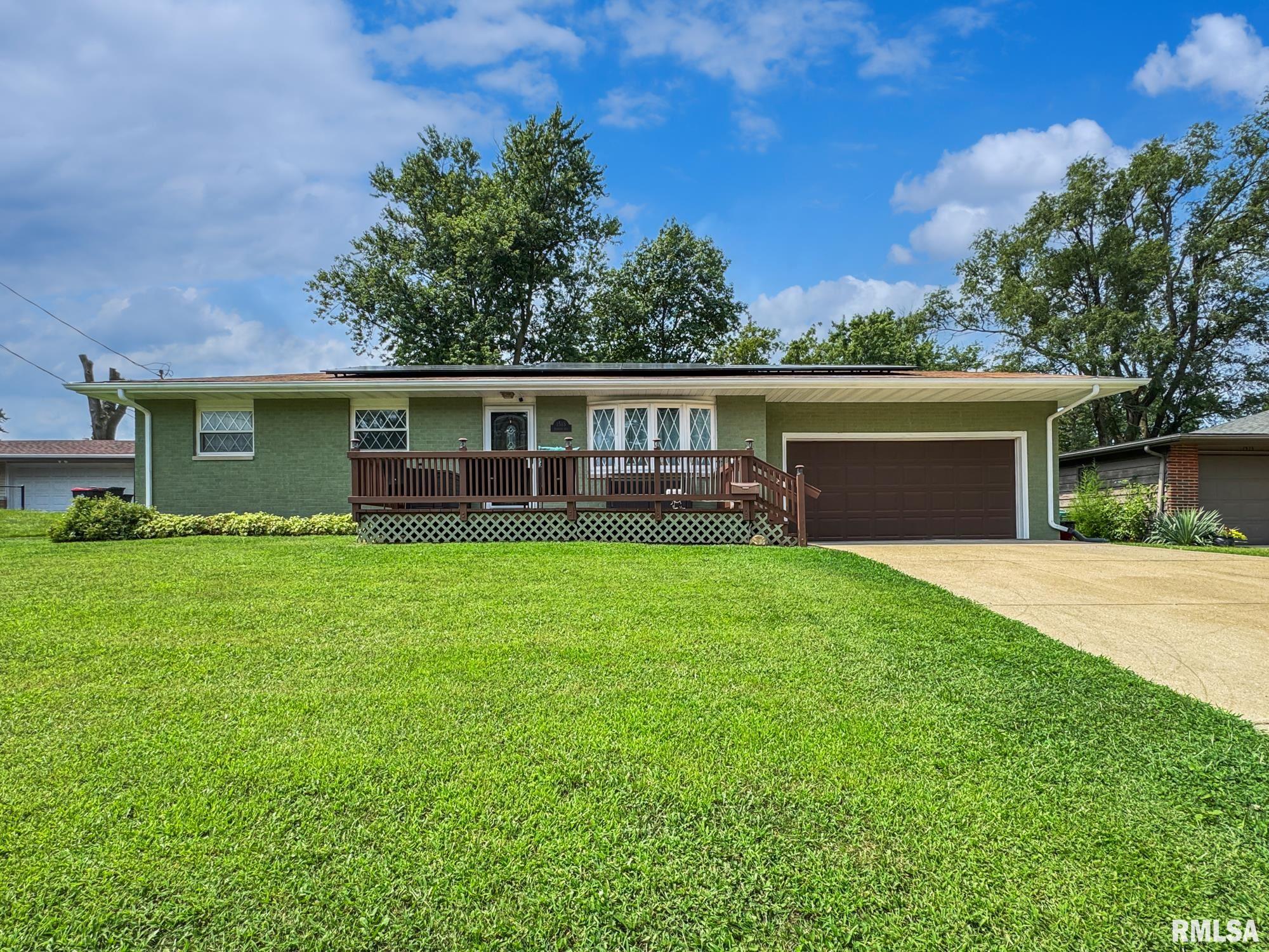 1515 NORWOOD Avenue Pekin IL