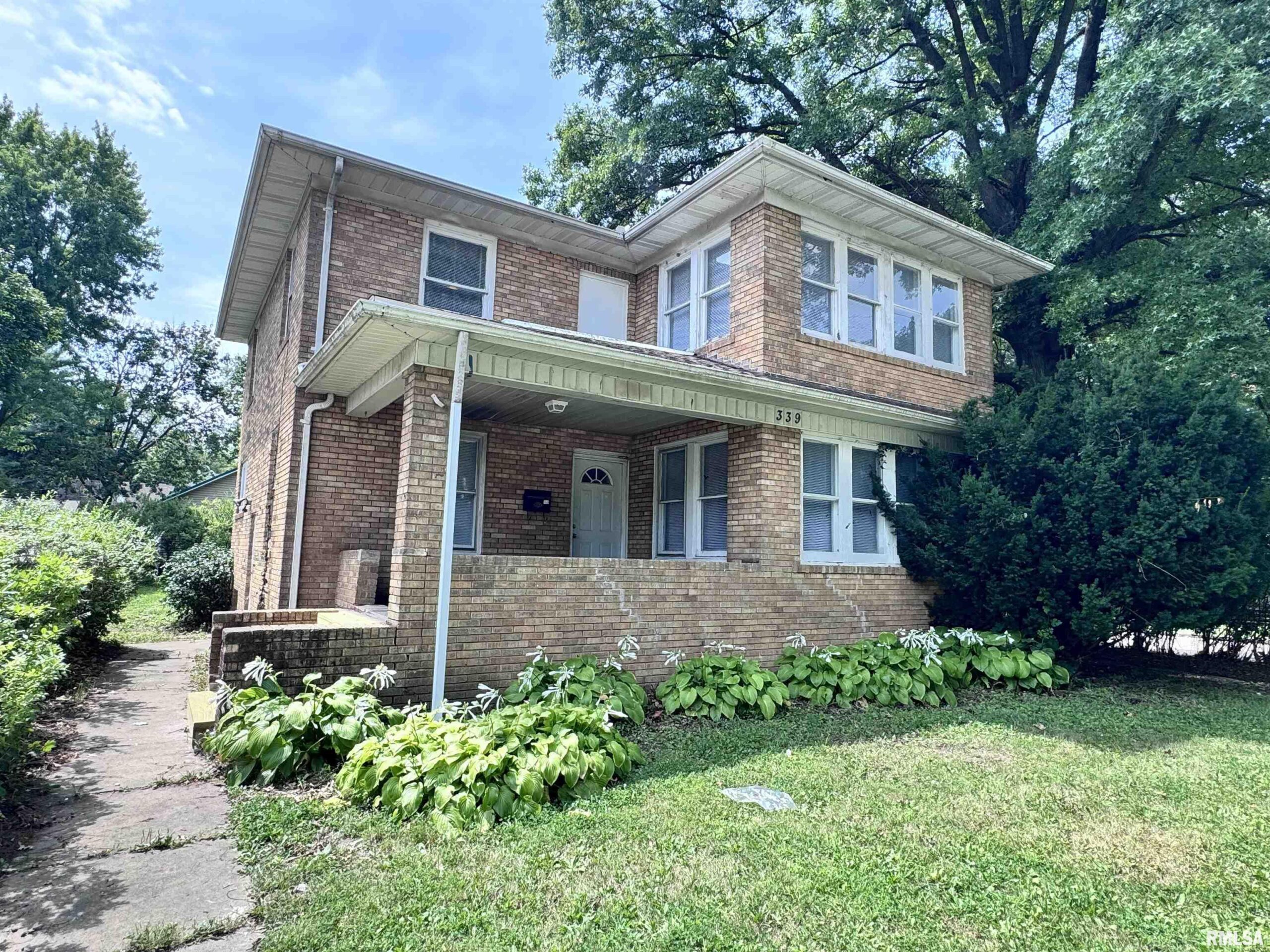339 W PIERCE Street Macomb IL