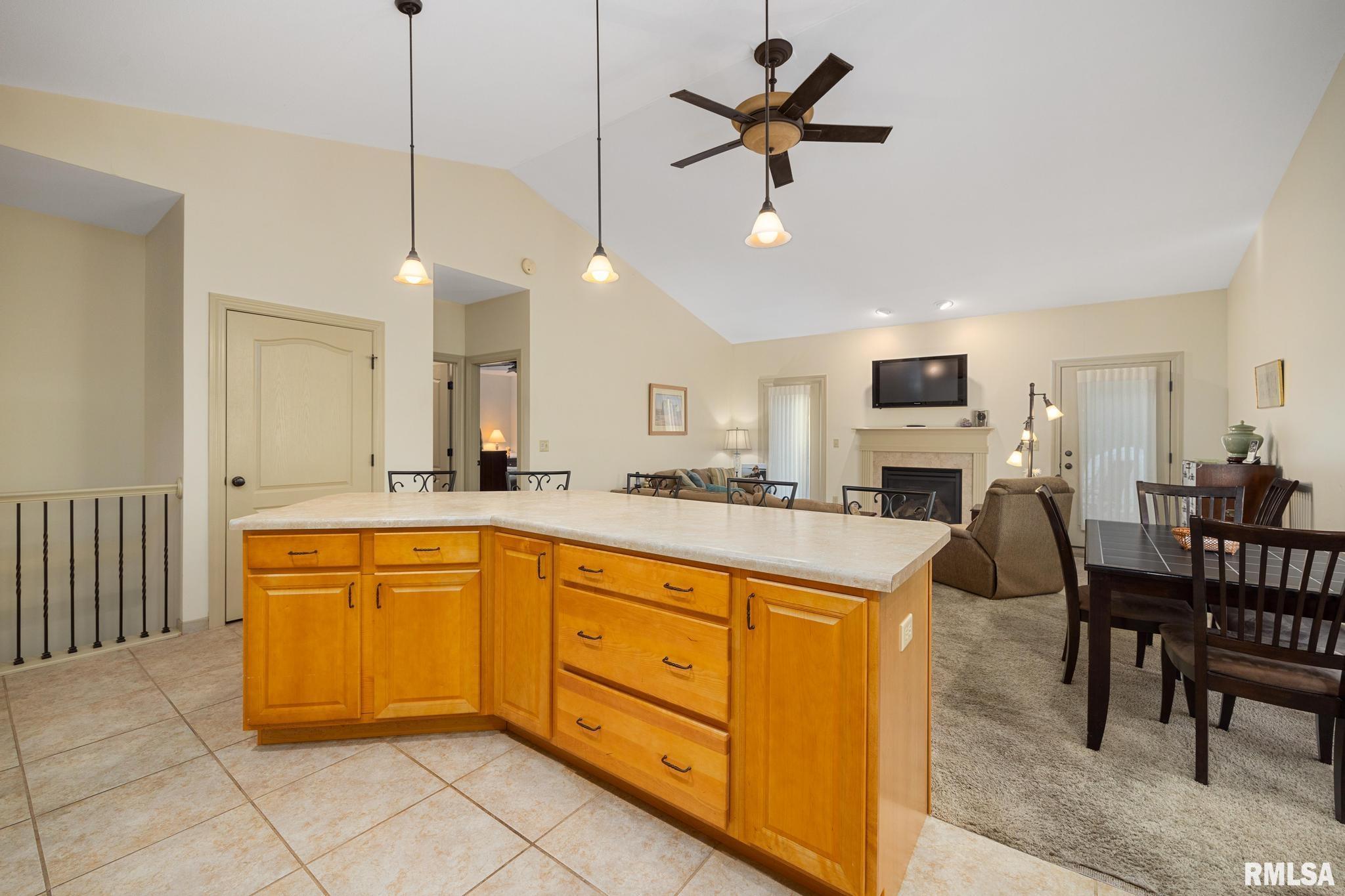6500 N Queen Frances Lane Peoria IL