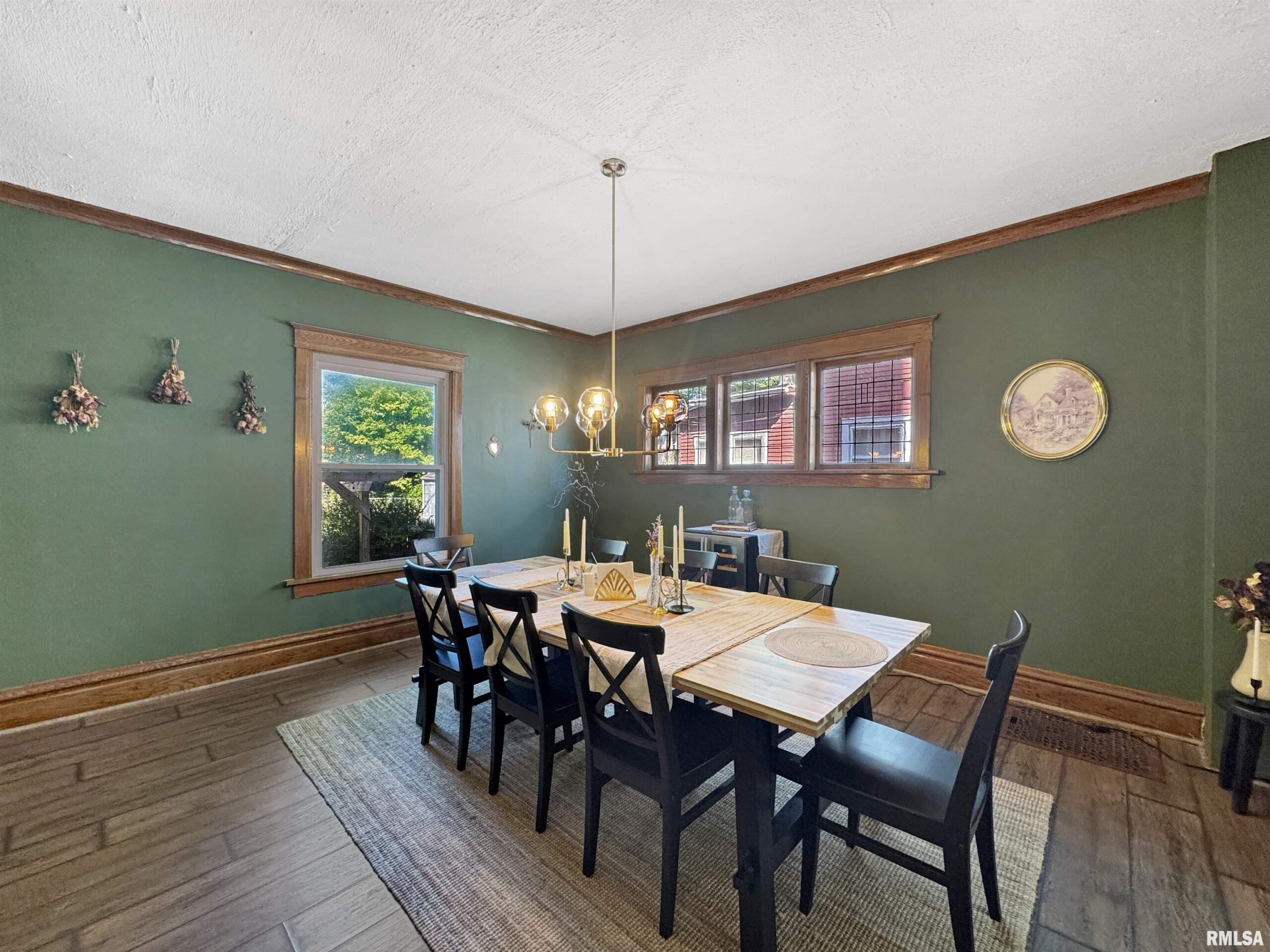 2409 N PROSPECT Road Peoria IL