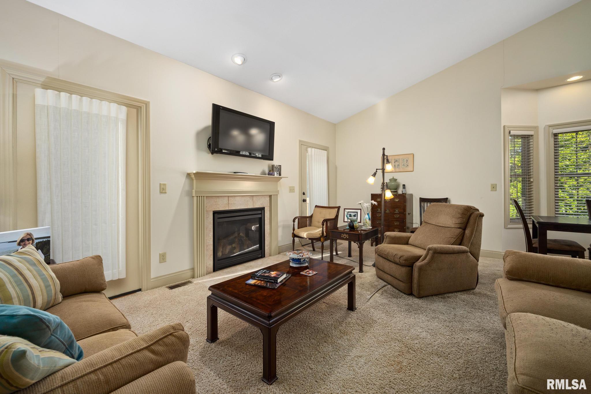 6500 N Queen Frances Lane Peoria IL