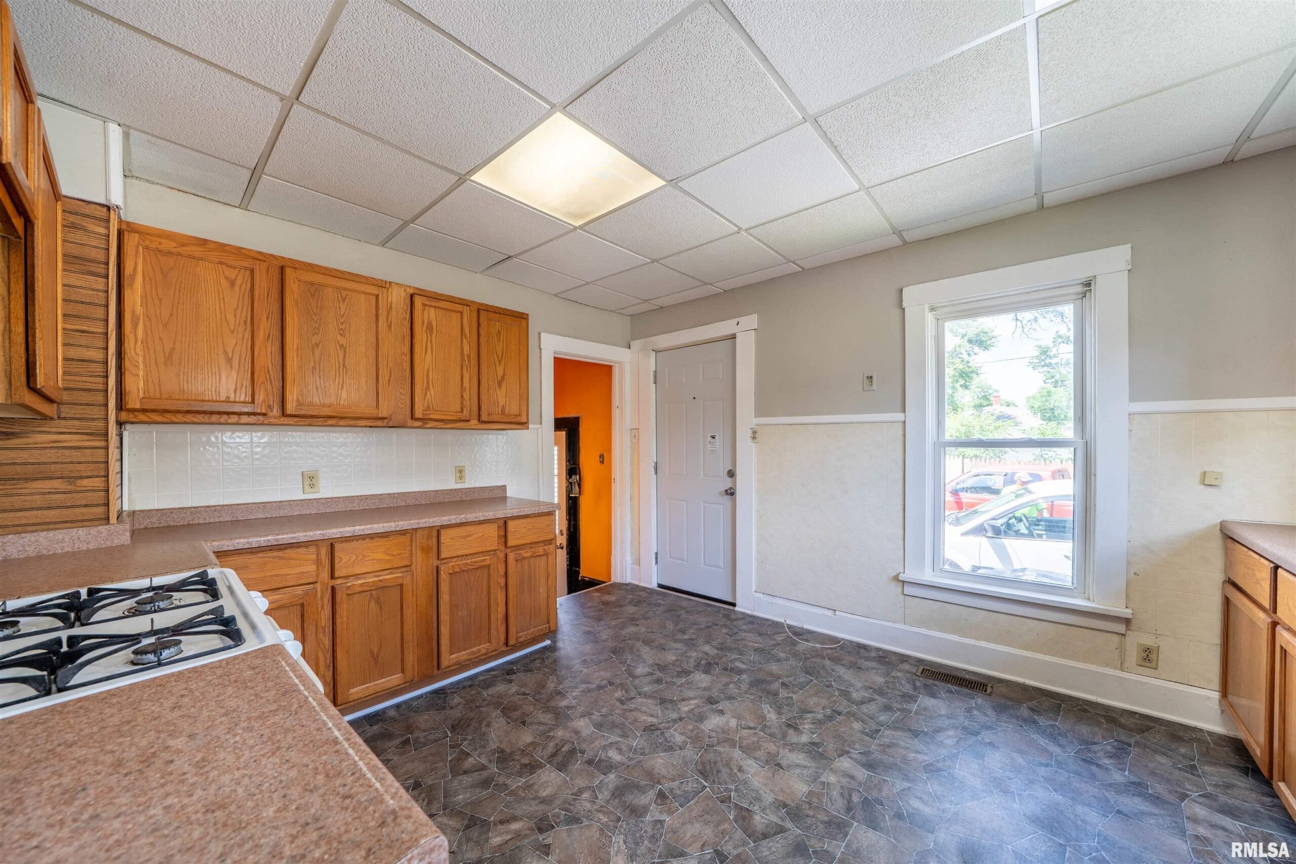 339 HERMAN Street Pekin IL