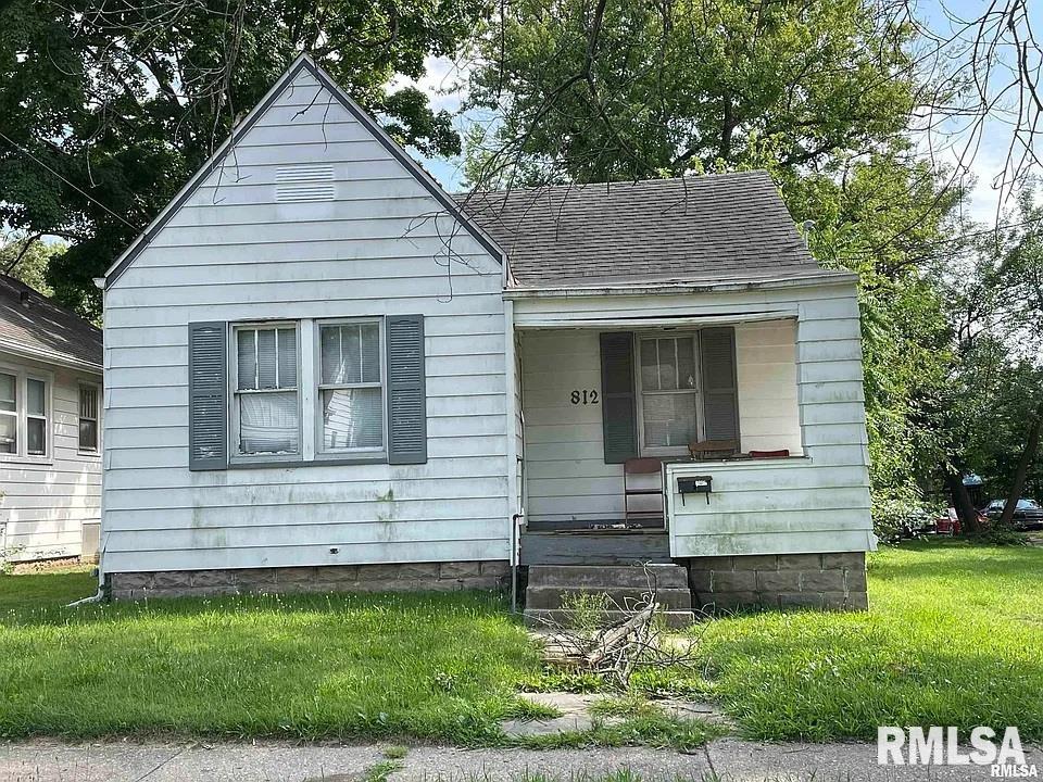 812 W MACQUEEN Avenue Peoria IL