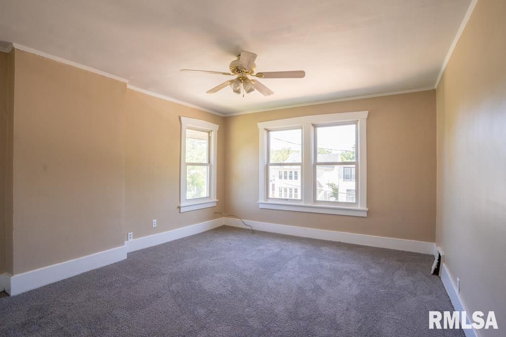 1112 W COLUMBIA Terrace Peoria IL