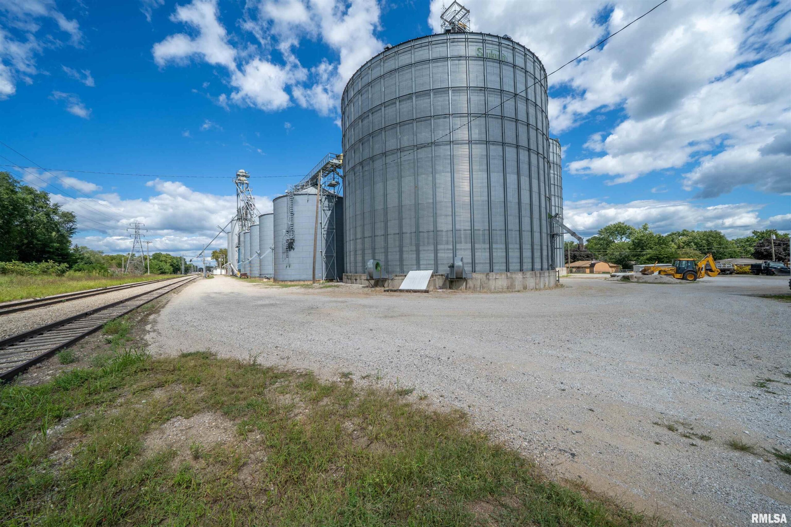 600 S BROADWAY Street Manito IL