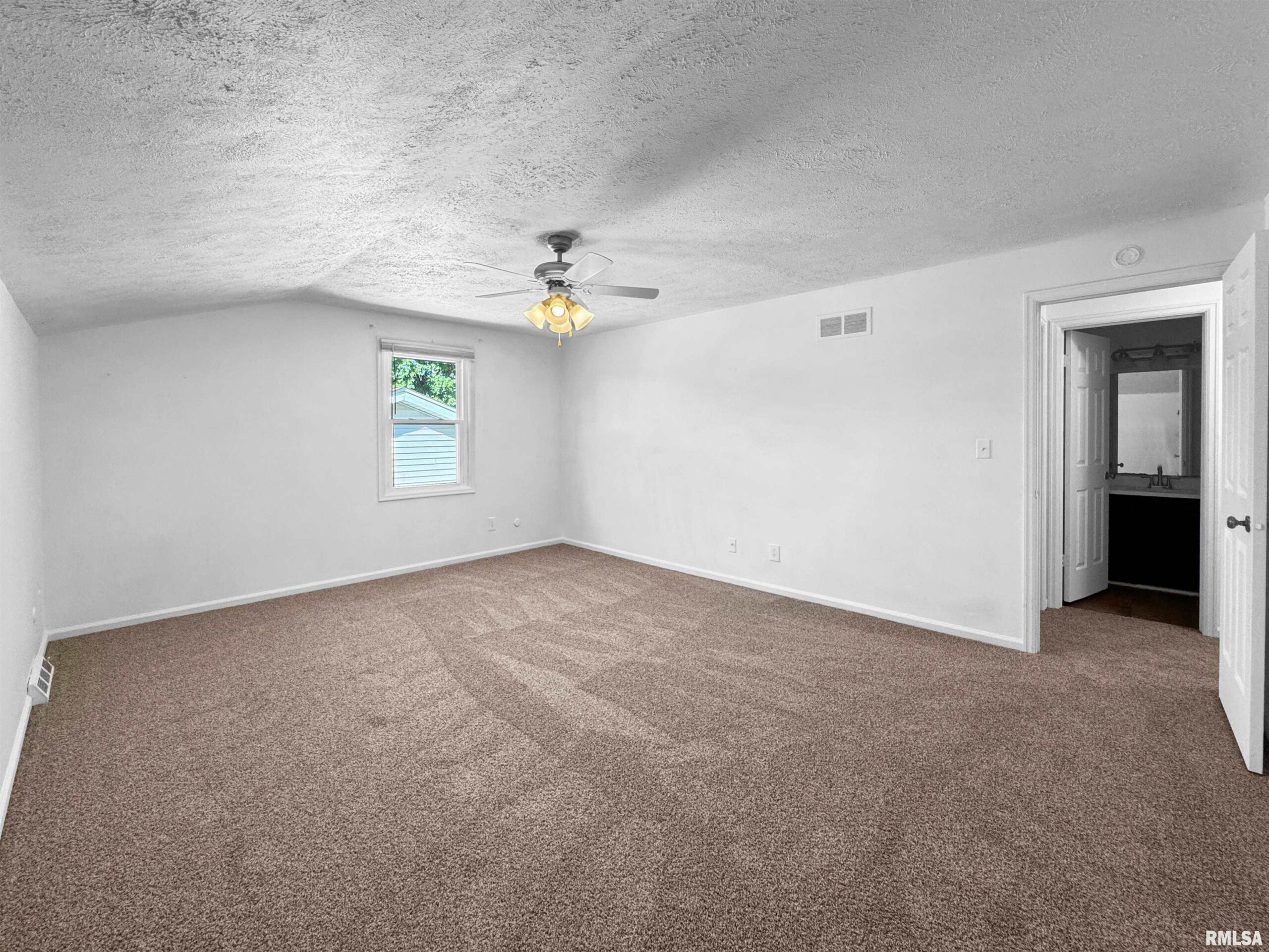 1521-1523 W DAYTONA Drive Peoria IL