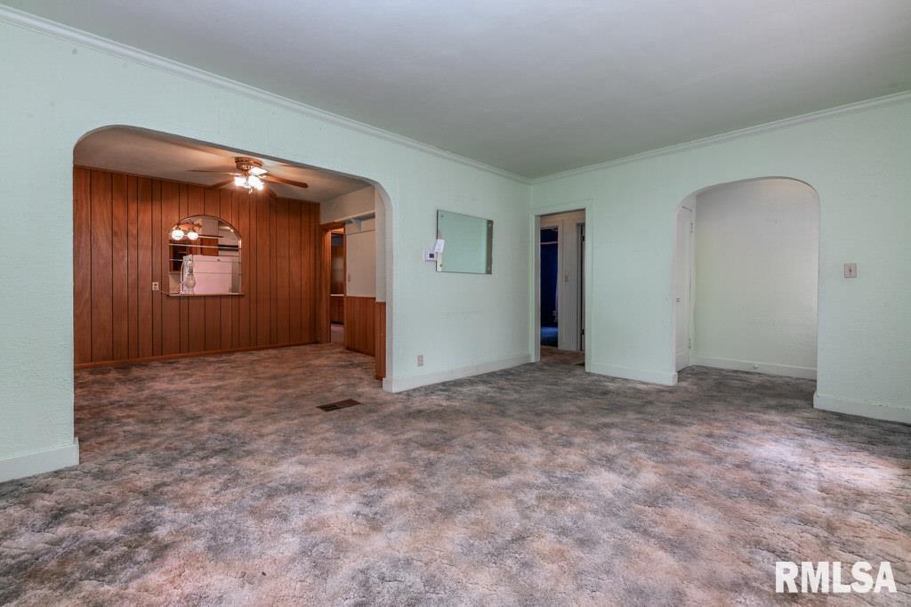 1121 N Wood Road Peoria IL