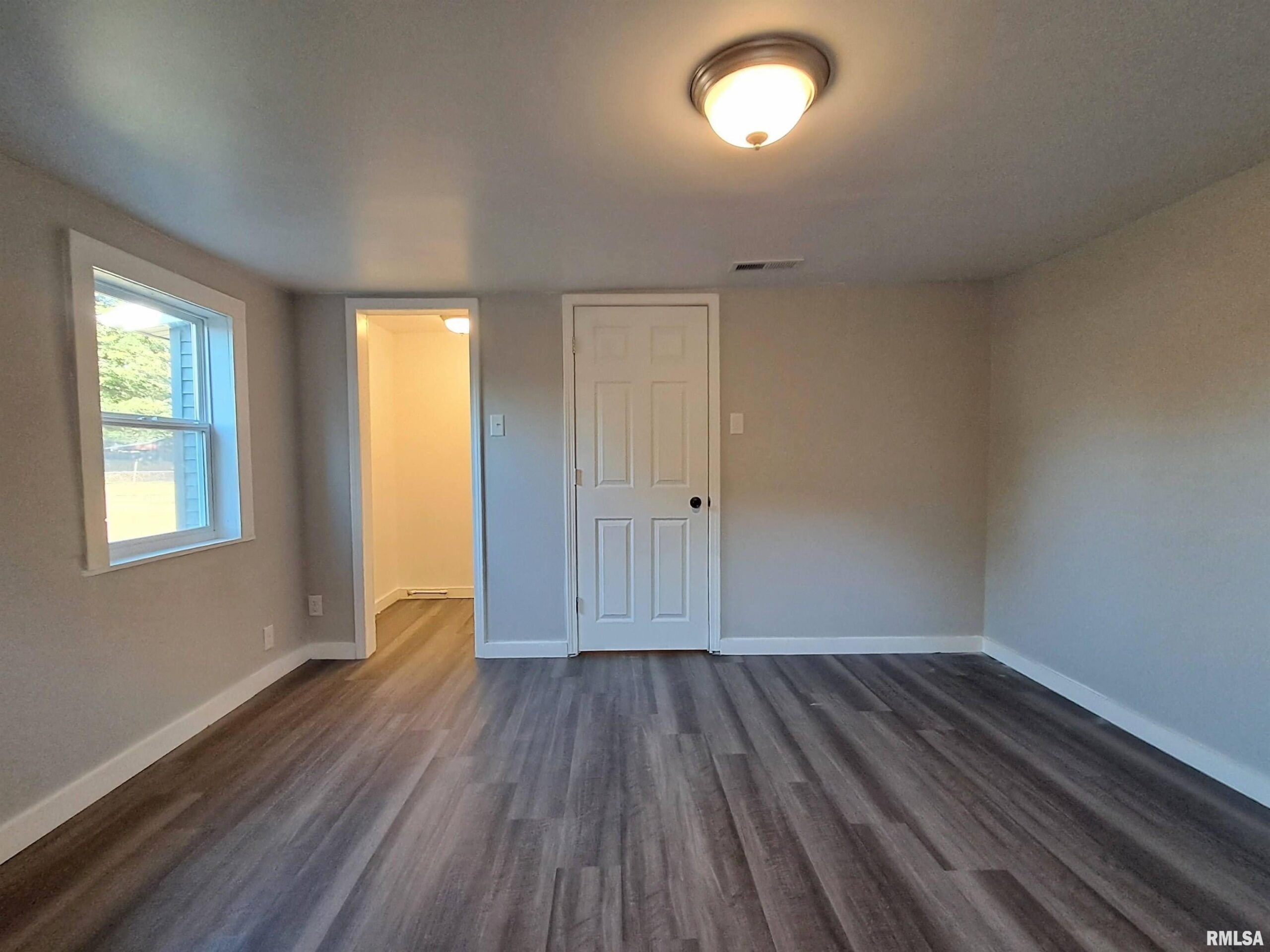 108 HILLMAN Street Washington IL