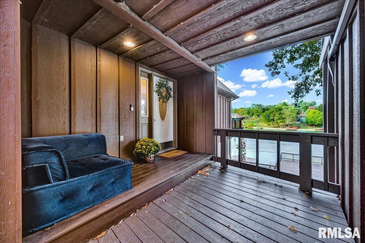 9517 W WHITTINGHAM Point Mapleton IL