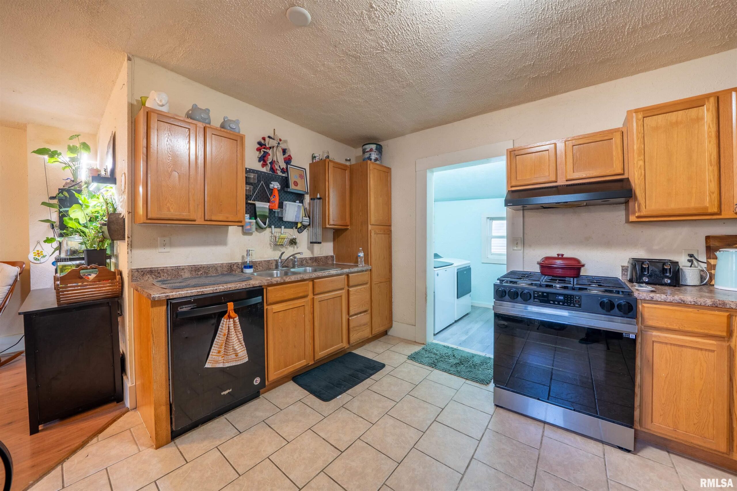 806 E MONROE Street Bloomington IL