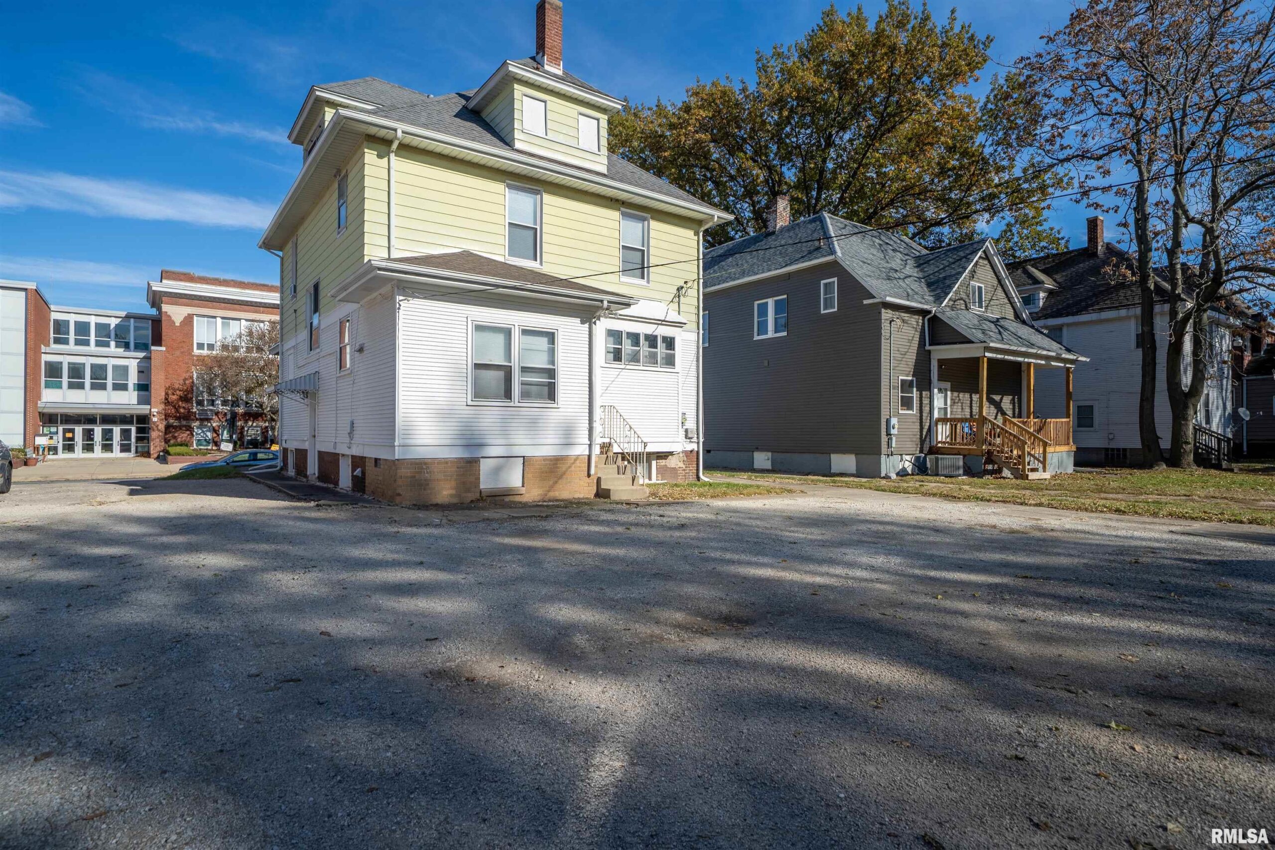 1620 W FREDONIA Avenue Peoria IL