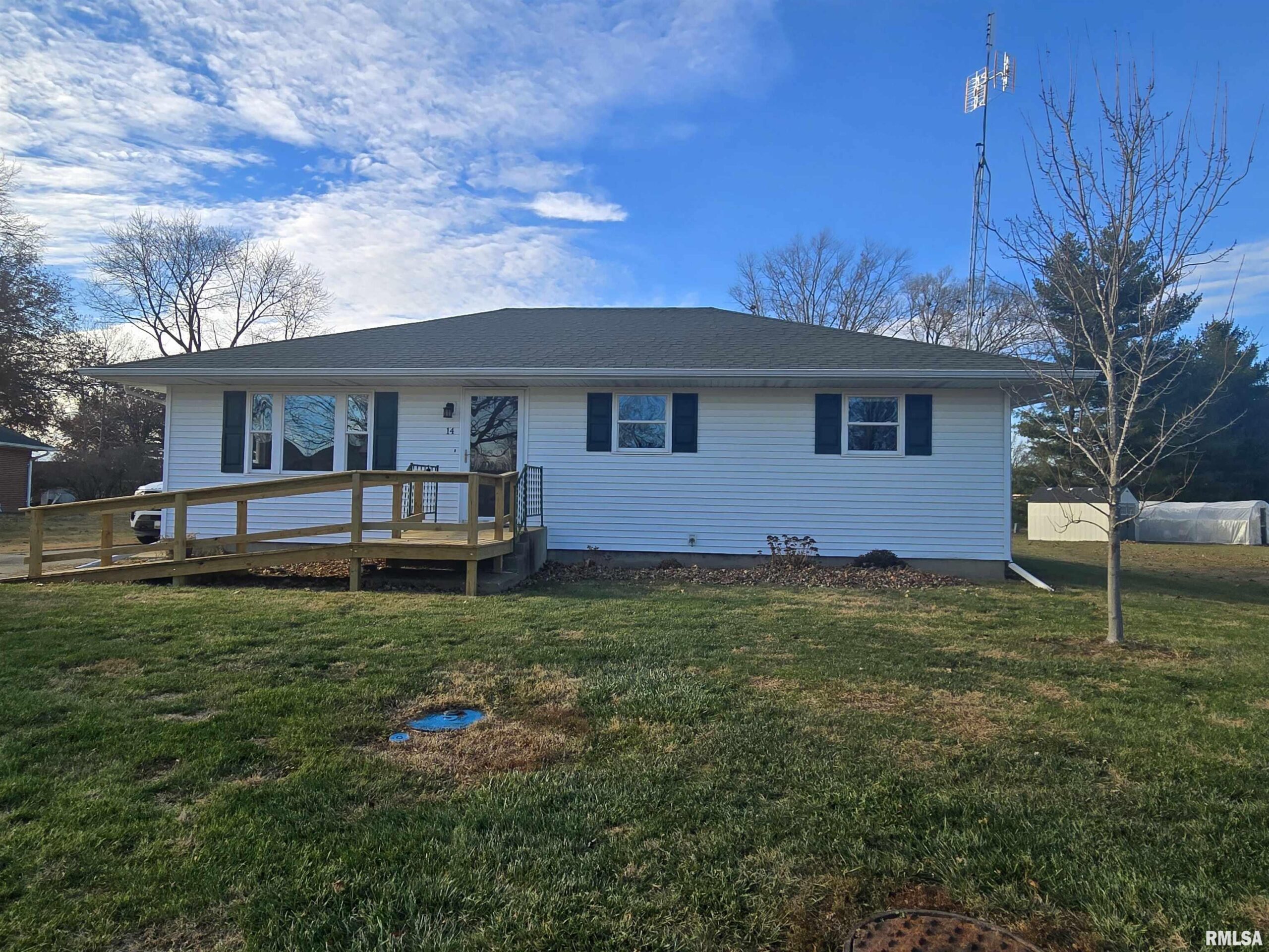 14 Hiel Drive Bushnell IL