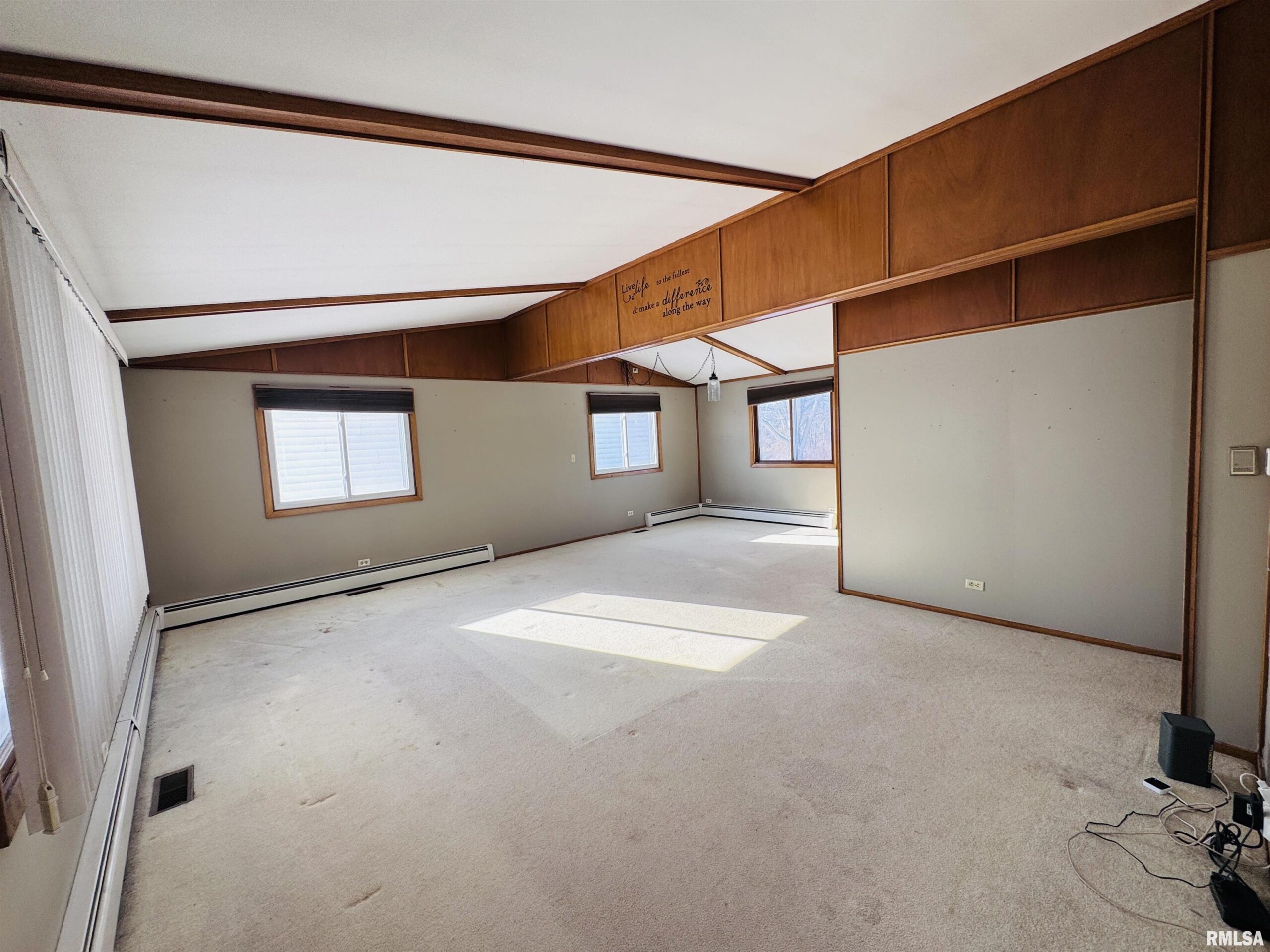 10810 E 1000th Street Macomb IL