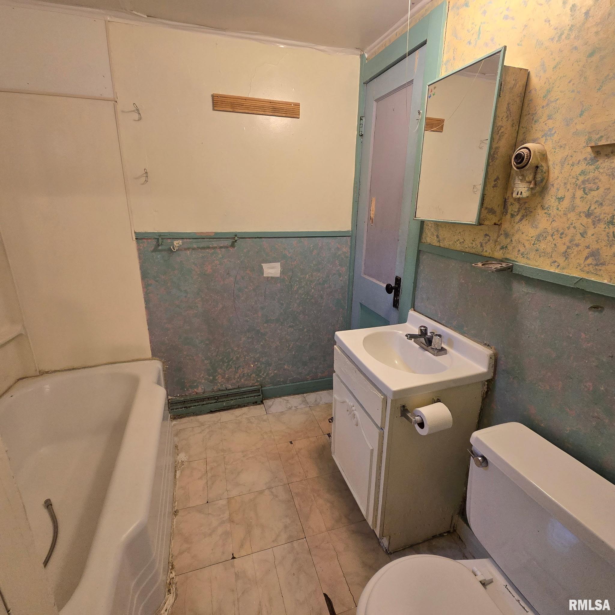 1121 N BENEDICT Street Chillicothe IL