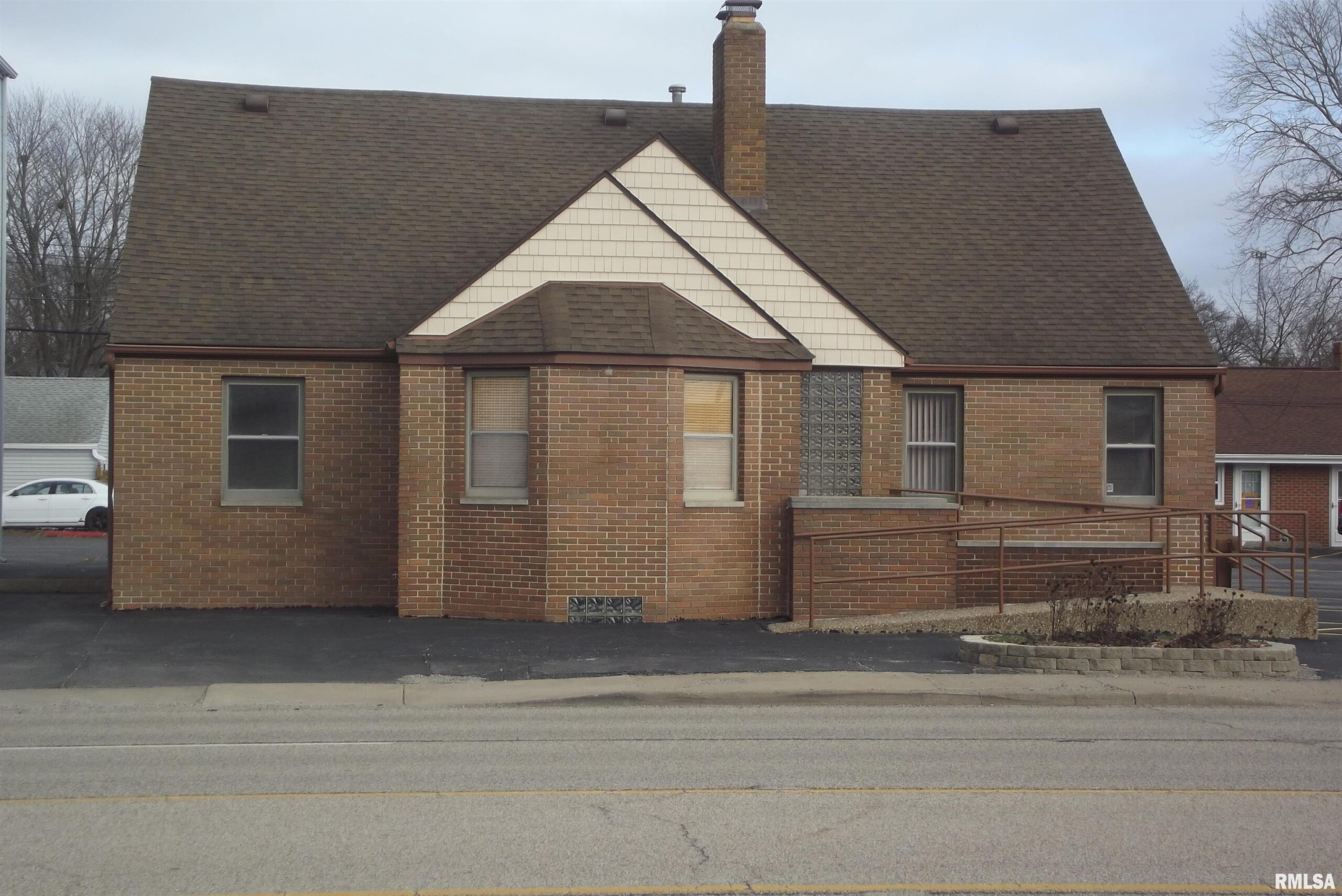 2824 S MACARTHUR Boulevard Springfield IL