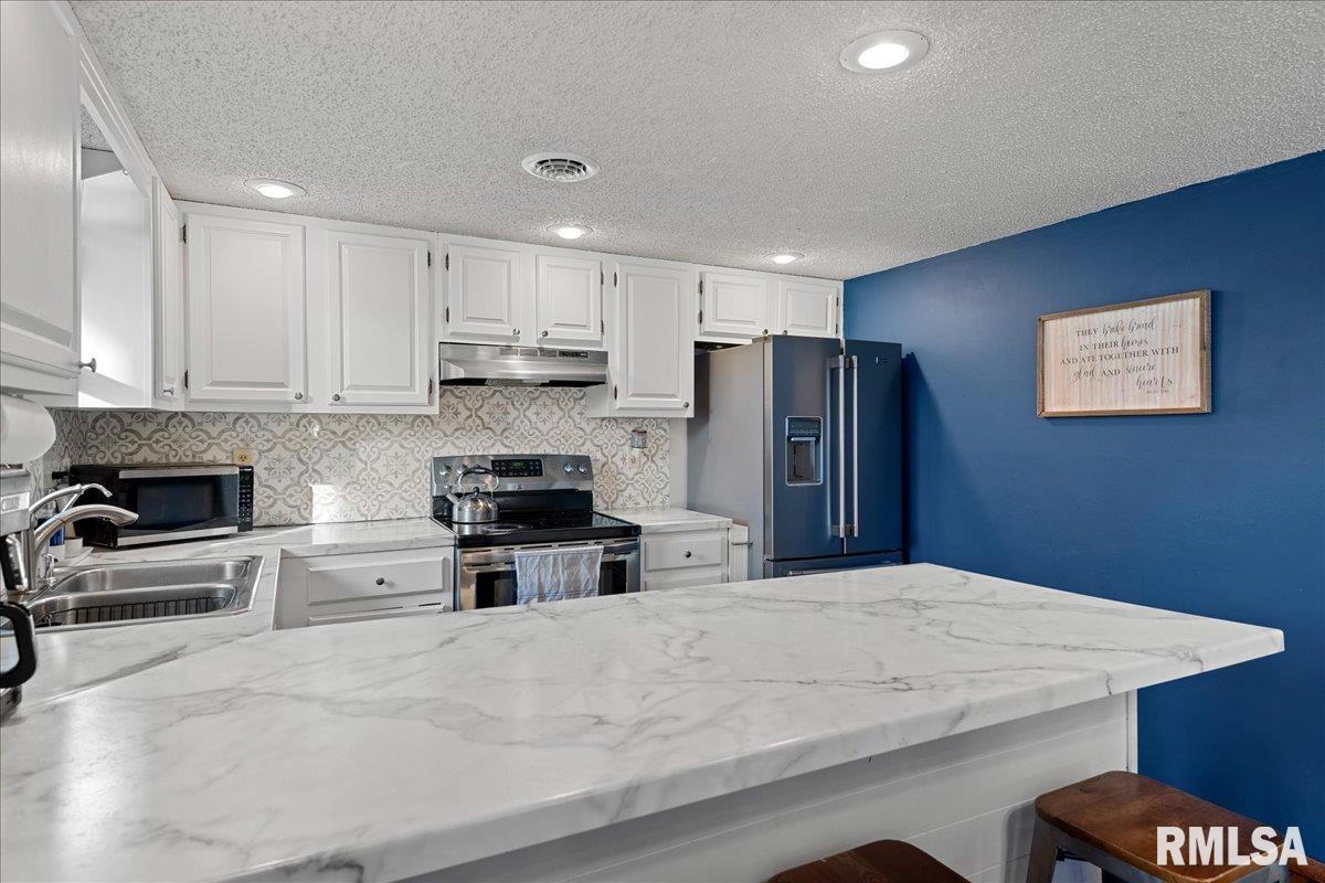 1219 7TH Street Pawnee IL