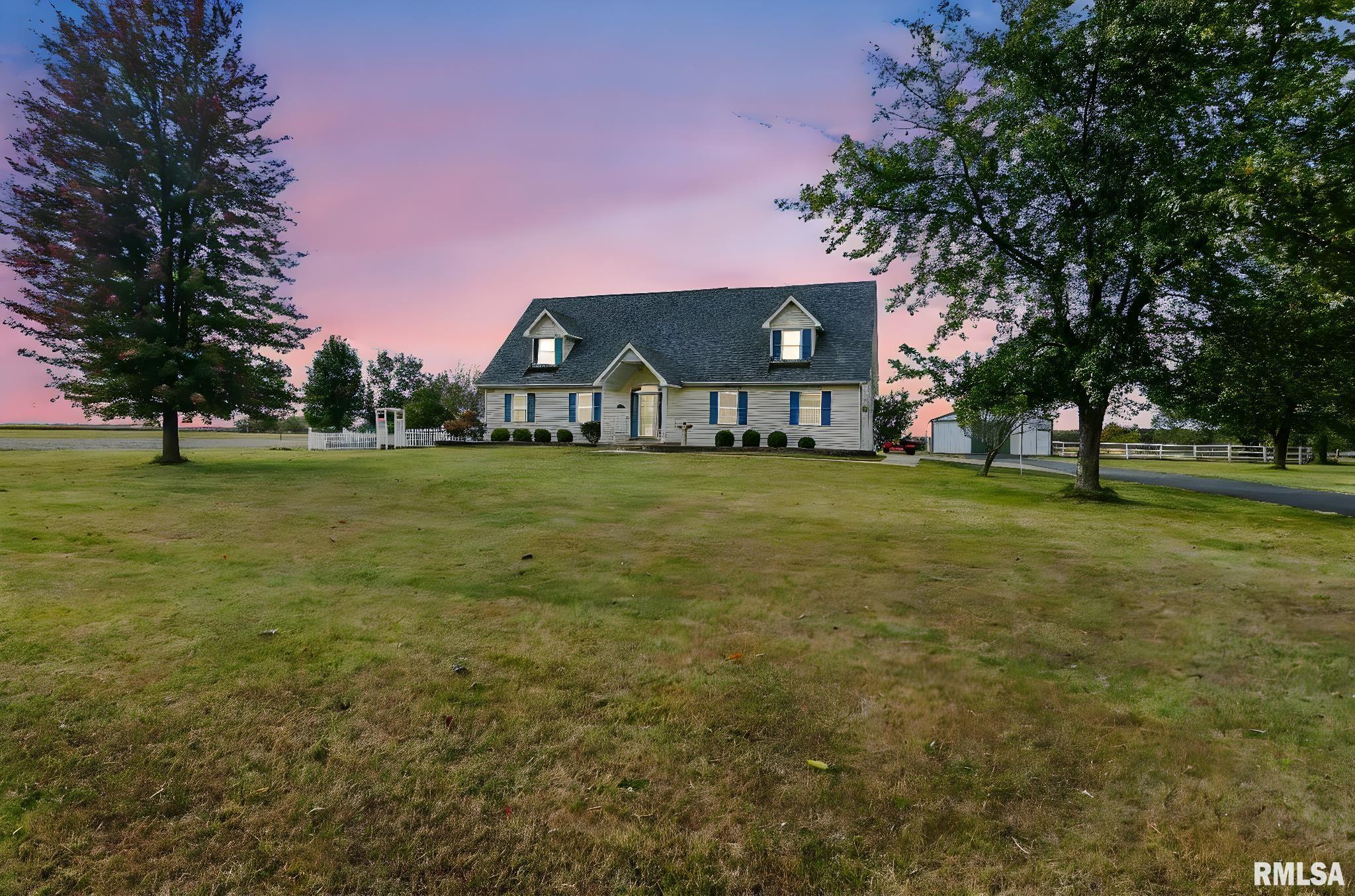 7713 W Outer Road Sherman IL