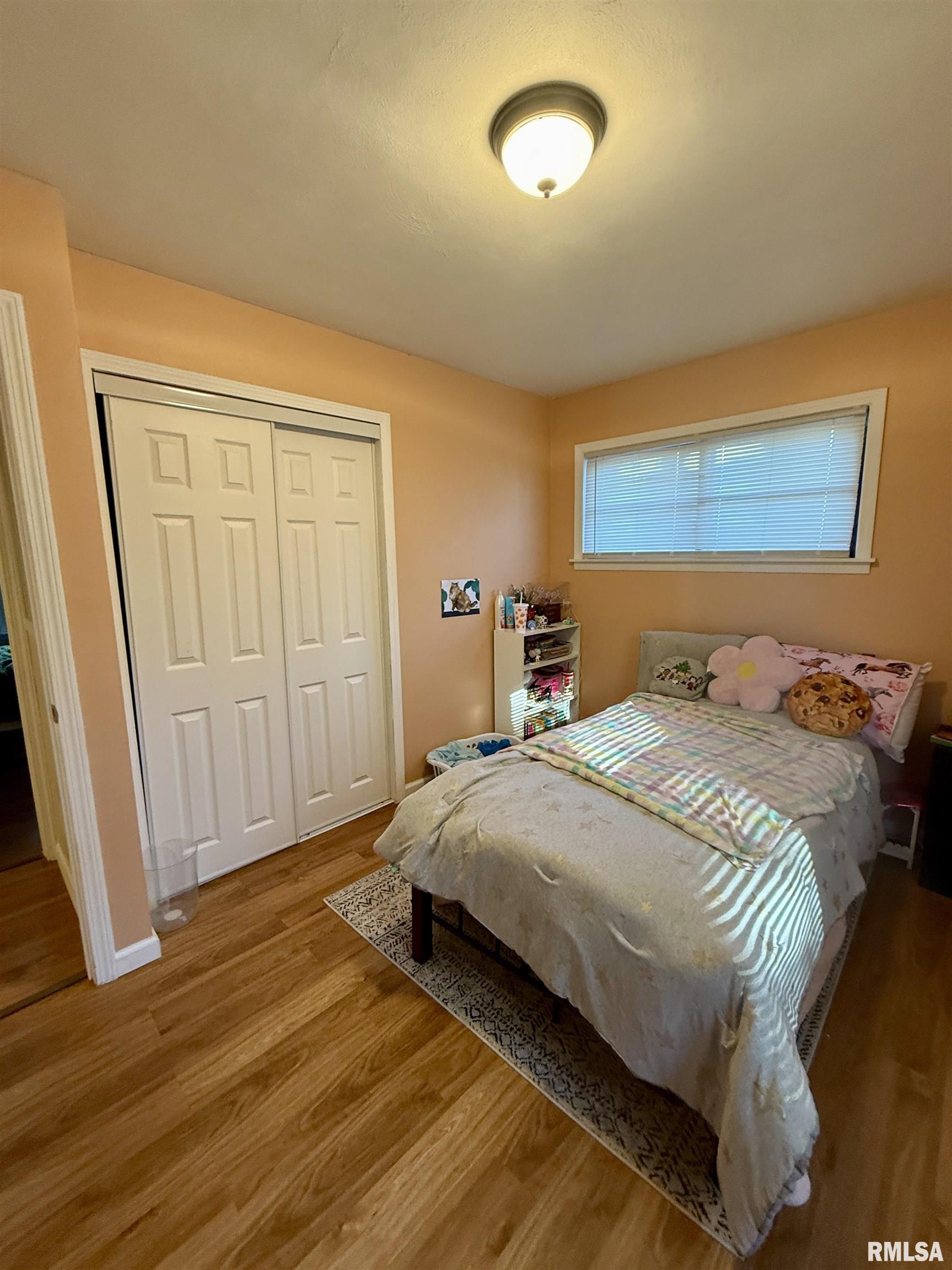 943 HAWKINSON Avenue Galesburg IL