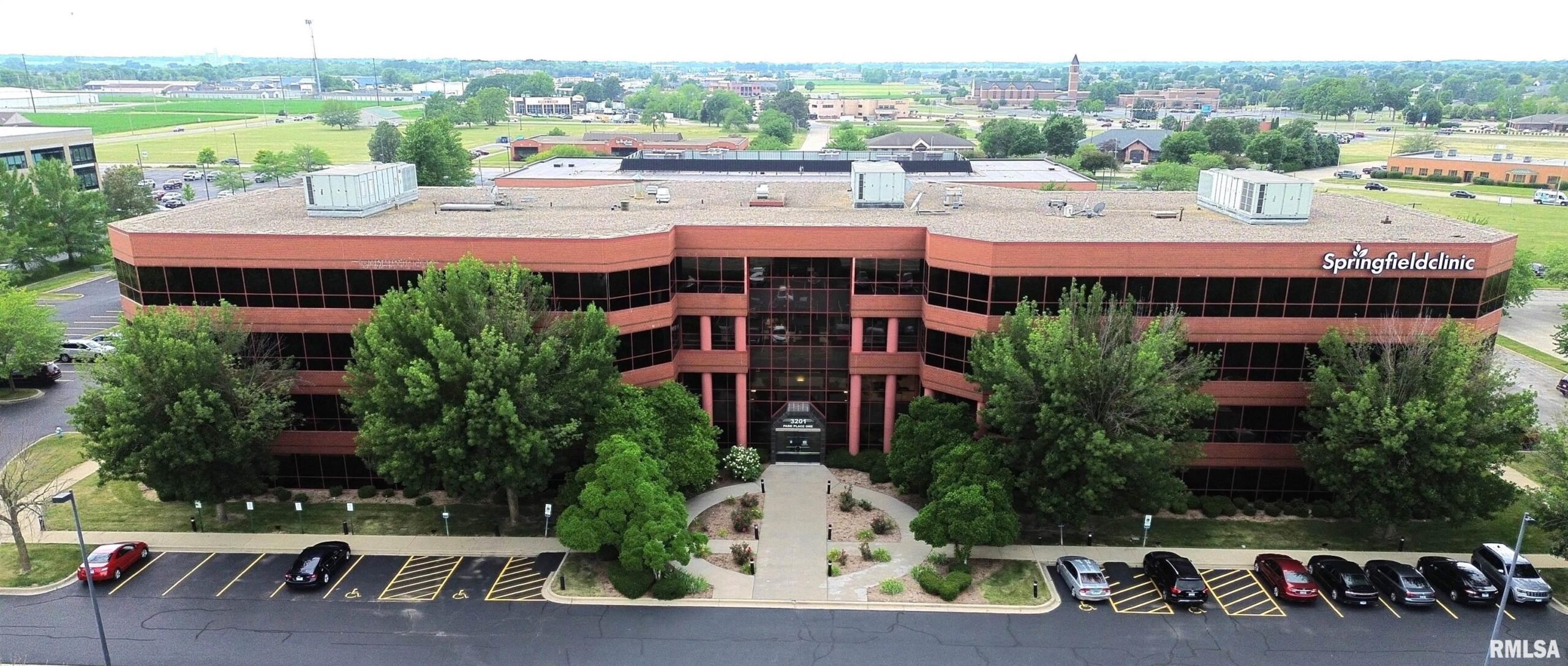 3201 W WHITE OAKS Drive Springfield IL