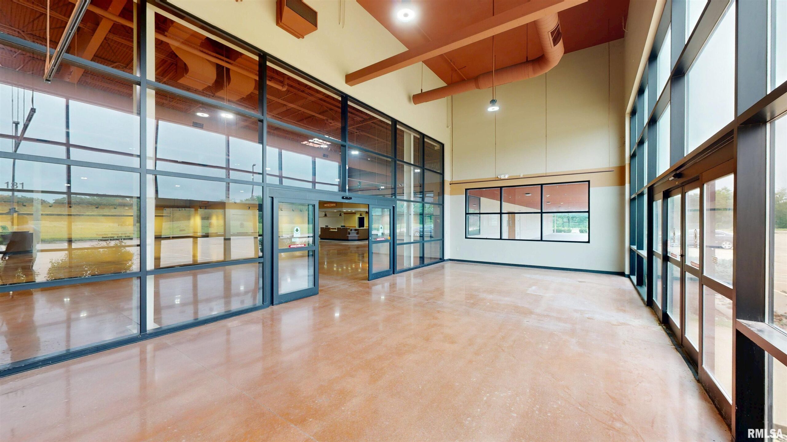 131 S SOANGETAHA Road Galesburg IL