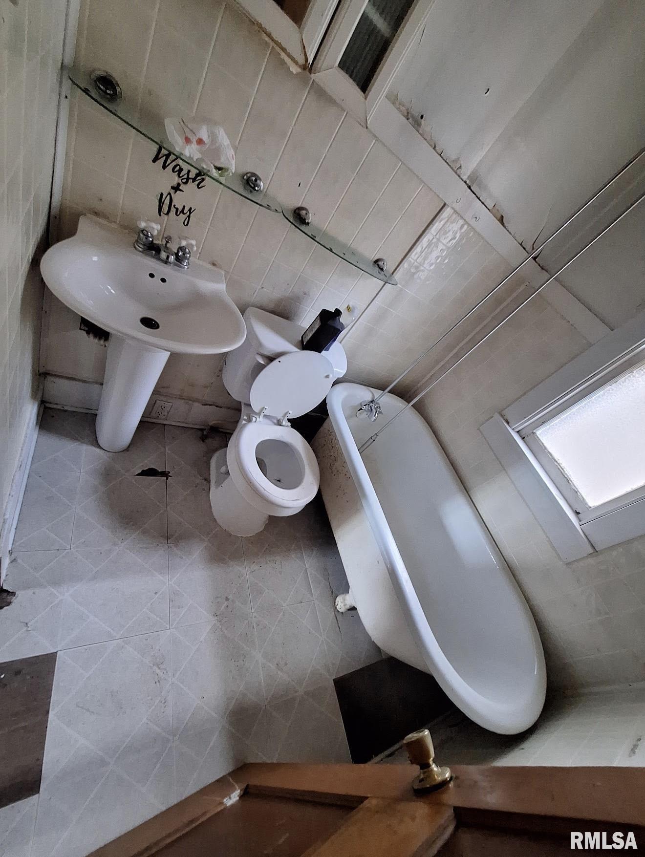 2610 N PEORIA Avenue Peoria IL