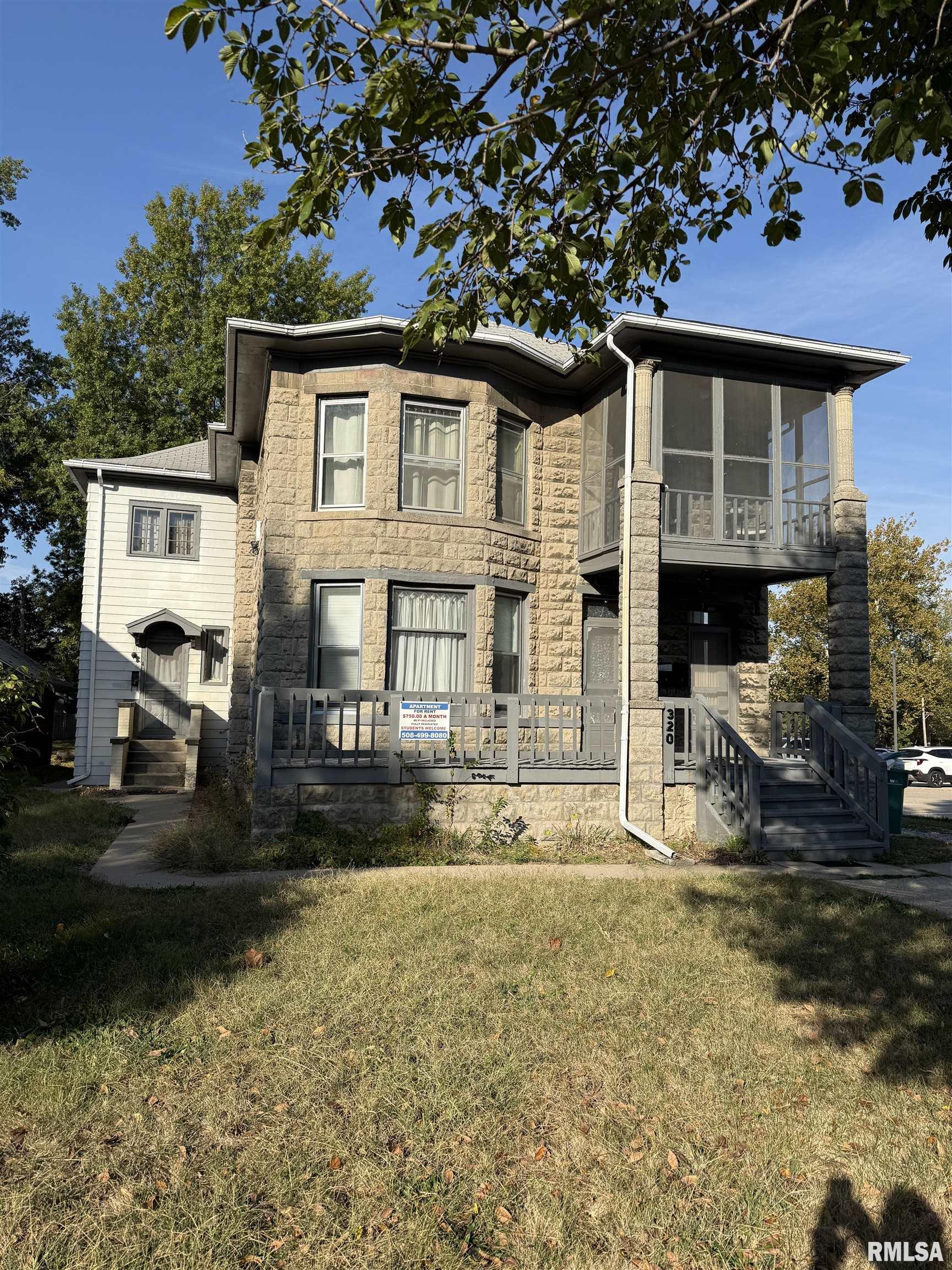 320 N SHERMAN Avenue Macomb IL