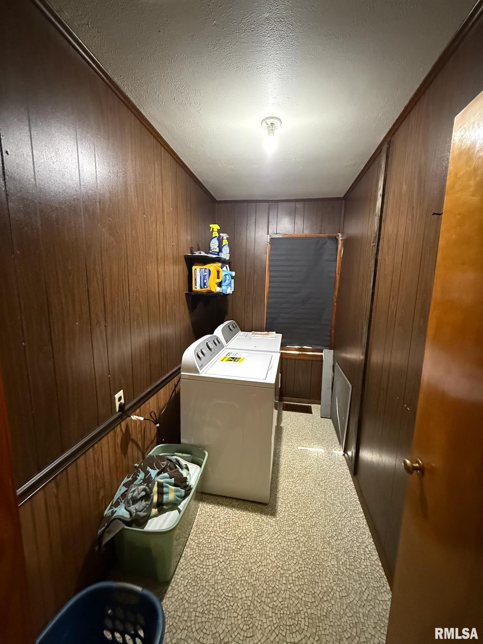 1708 N STATE Street Marion IL