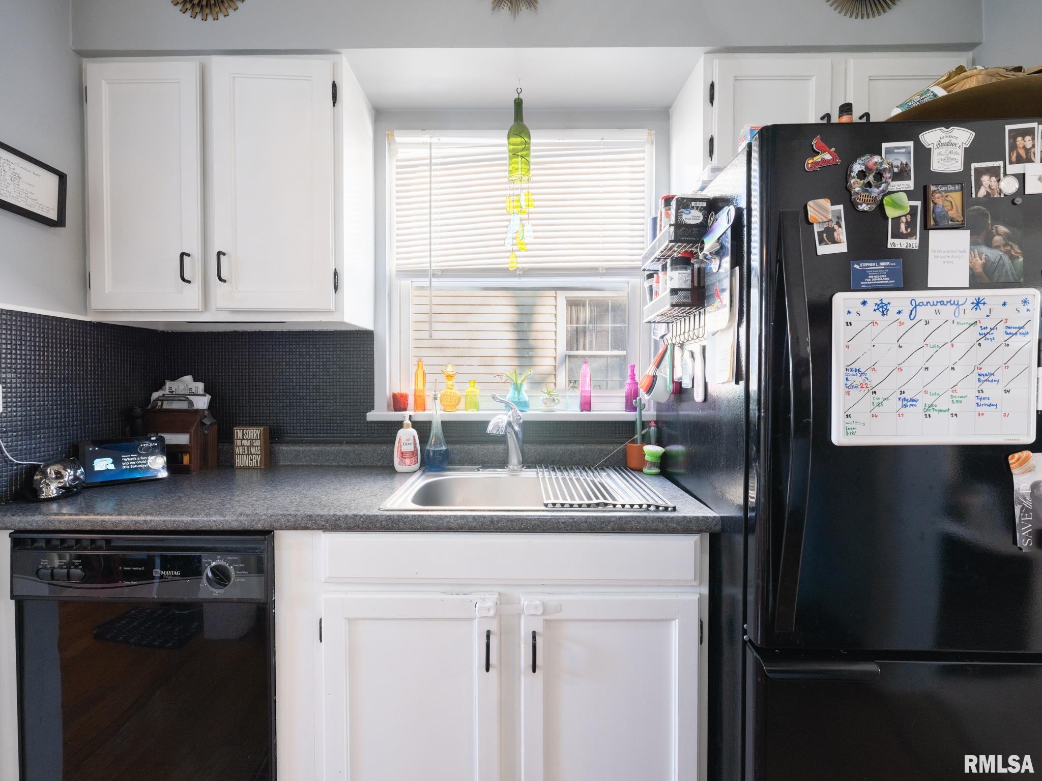 1203 E FAIROAKS Avenue Peoria IL