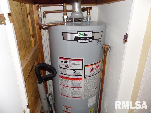 16279 E CHEROKEE Road Cuba IL