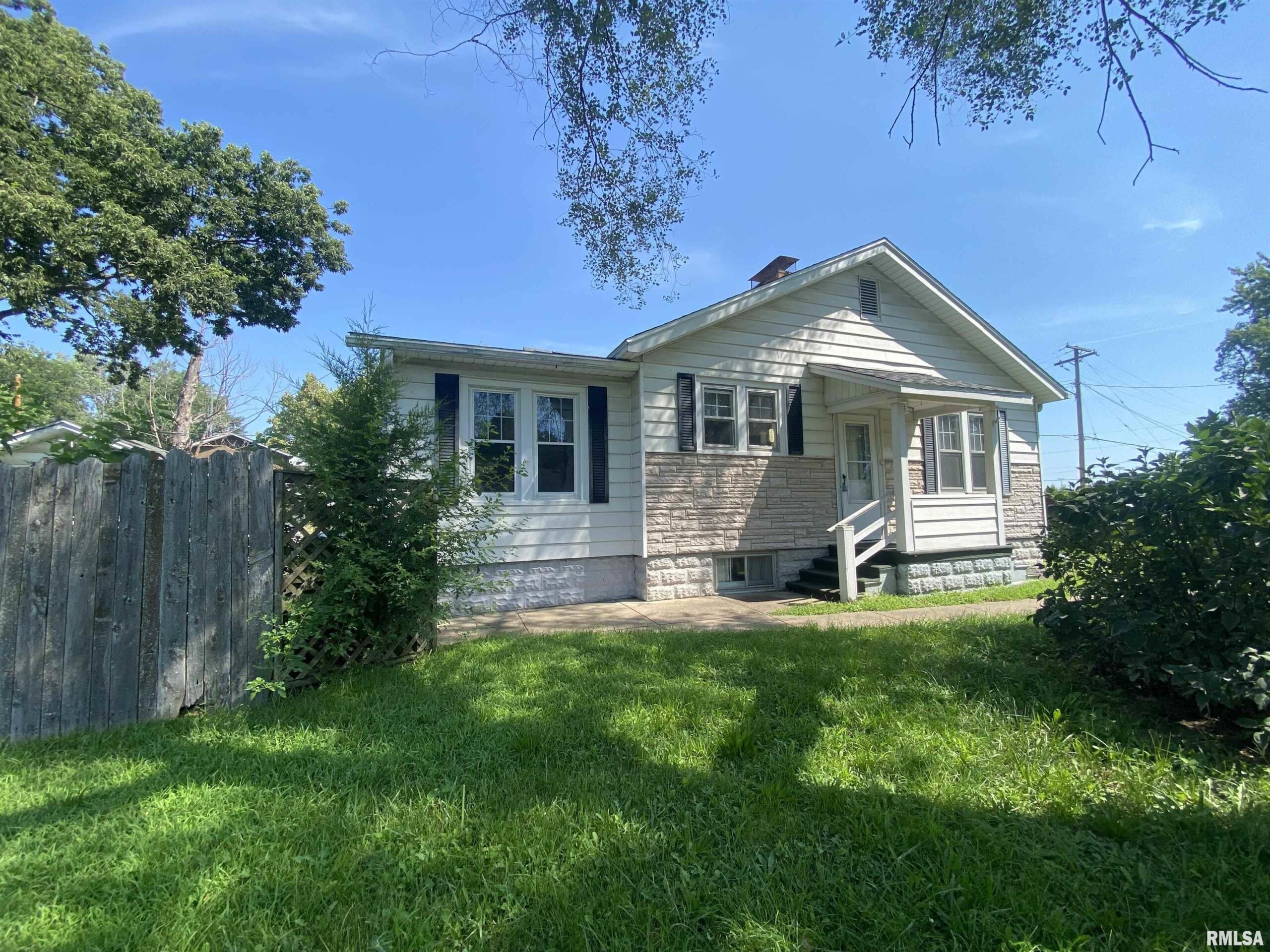 700 S PROMENADE Street Havana IL