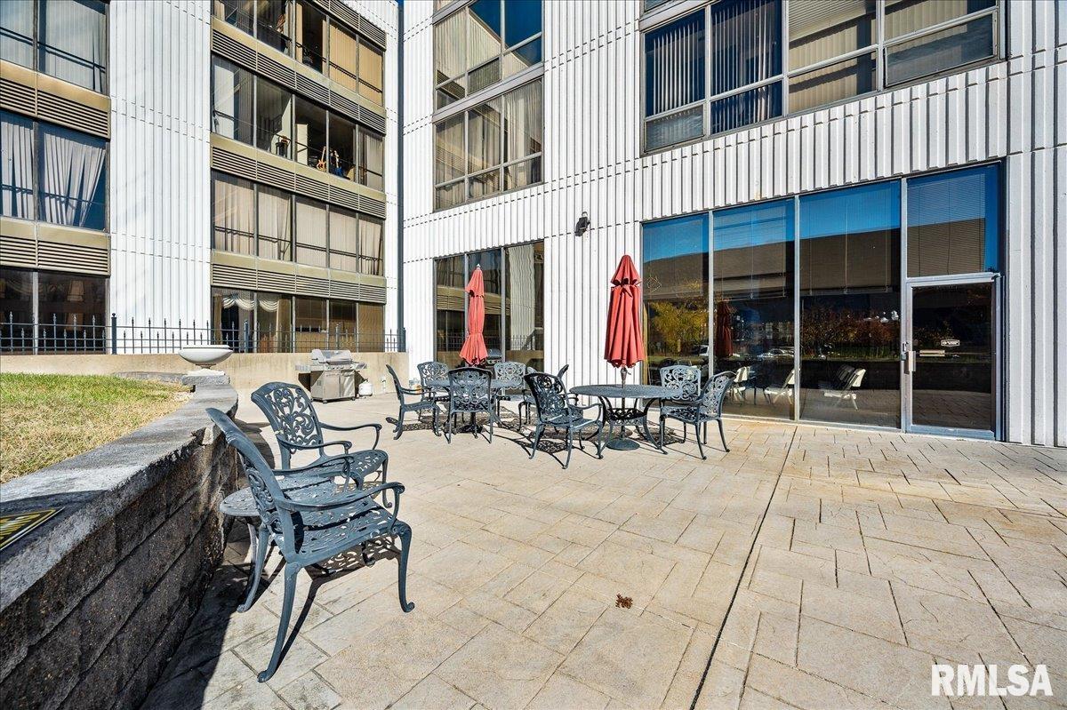 125 SW JEFFERSON Avenue Peoria IL