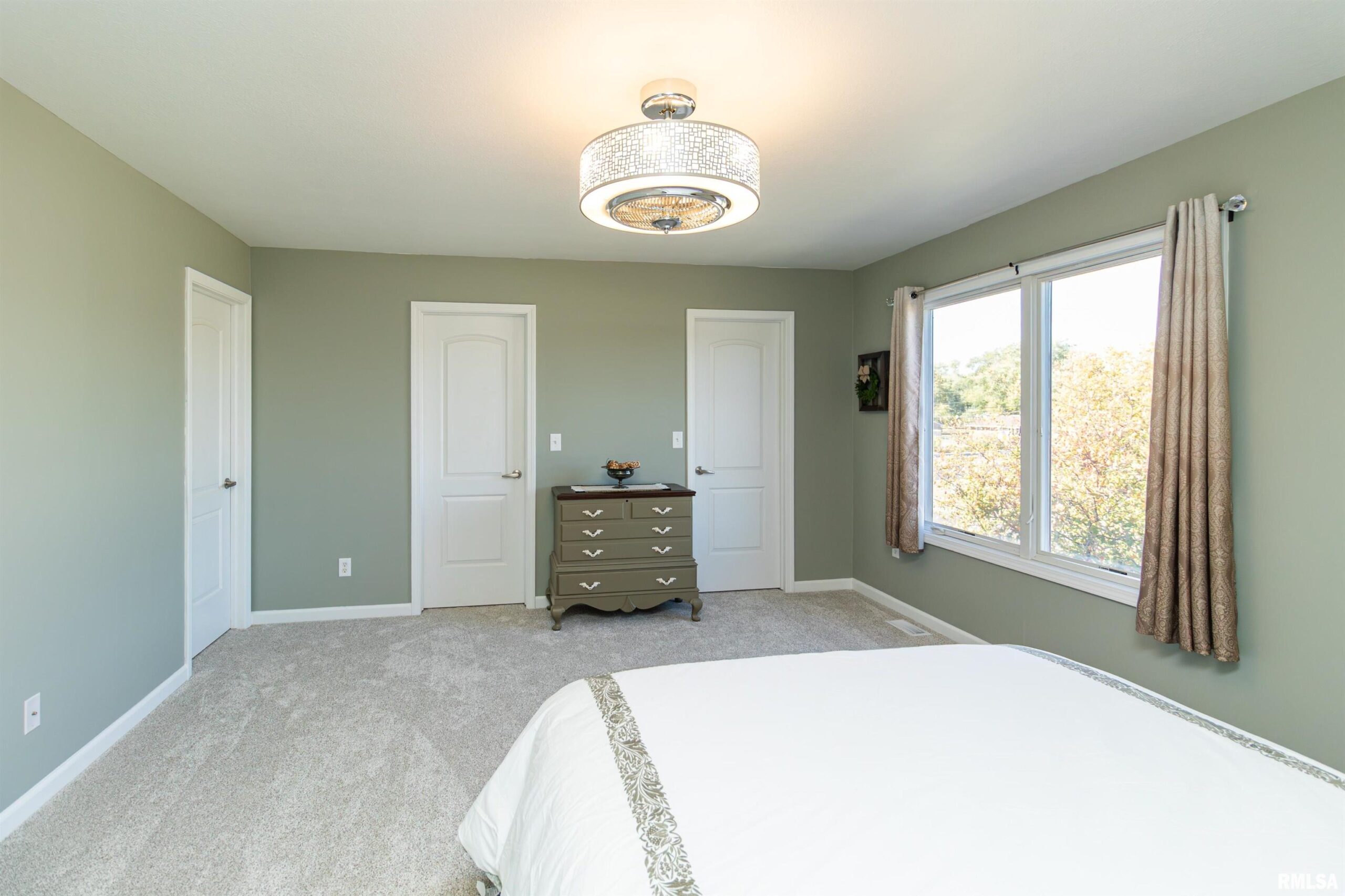 1416 VISTA GRANDE Drive Pekin IL