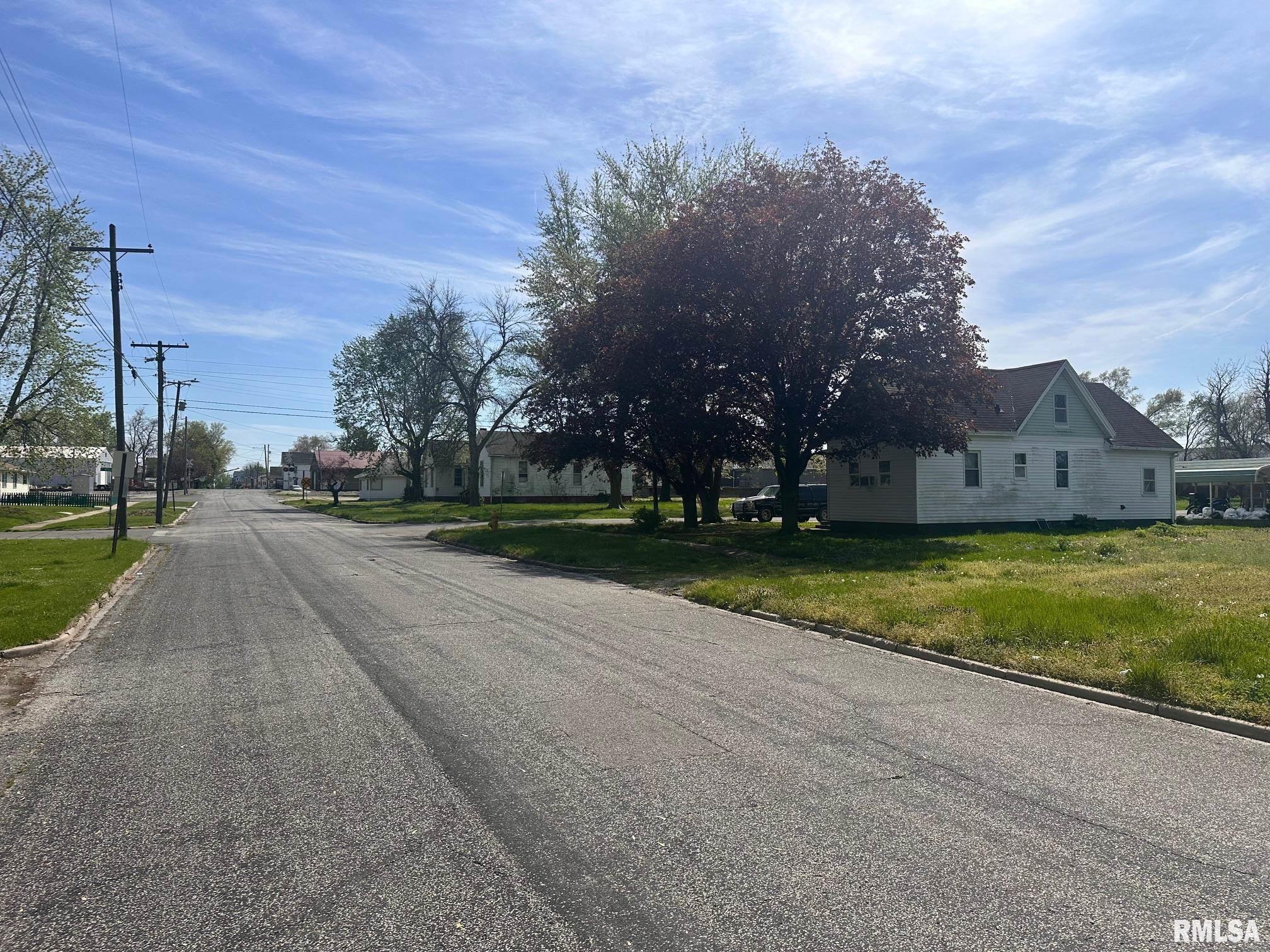 617 N EAST Street Jacksonville IL