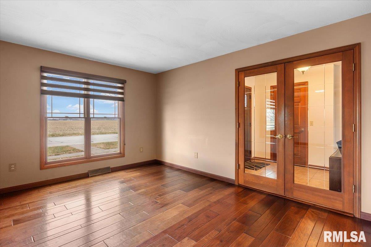 537 RICHMOND Drive Chatham IL