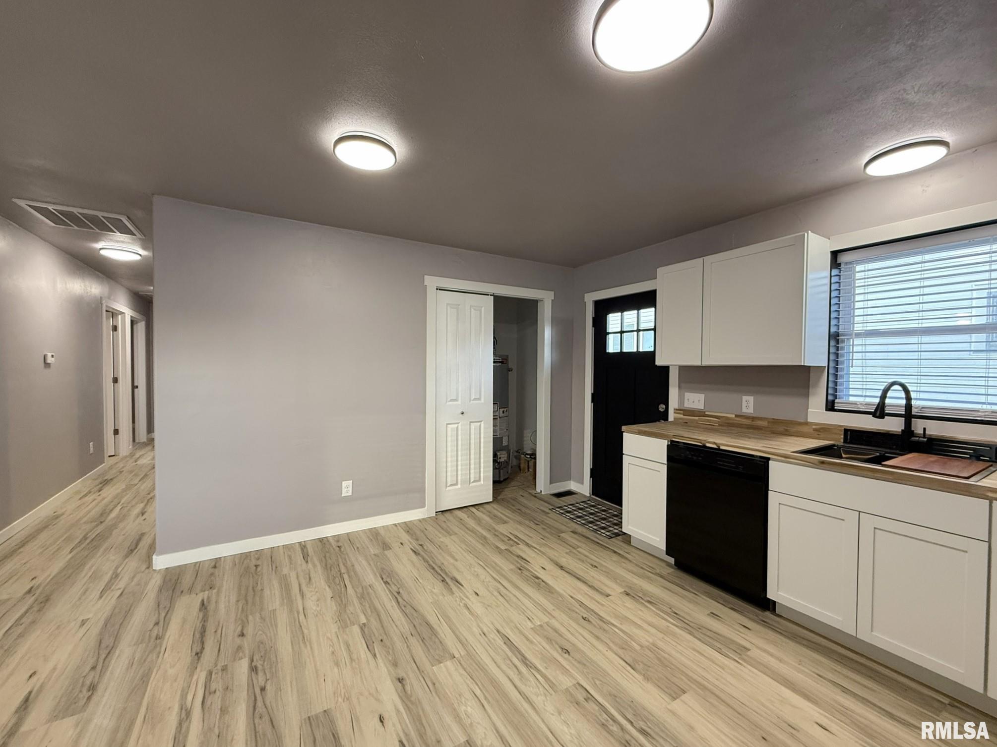 1489 W MAIN Street Galesburg IL