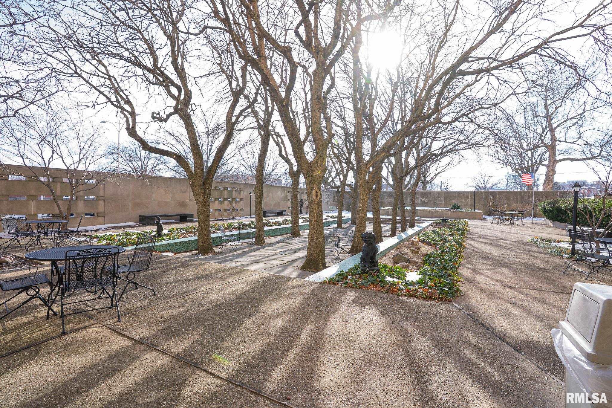 718 S 7TH Street Springfield IL