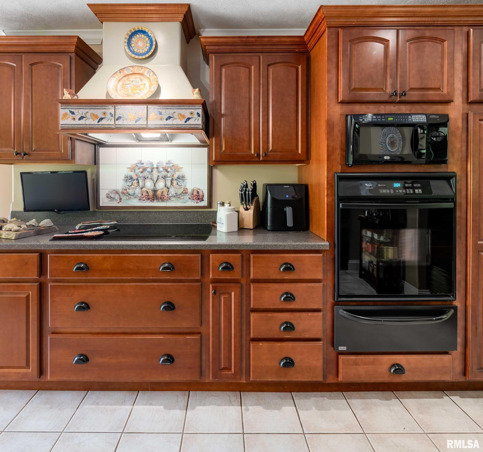 1300 W Brewster Road Herrin IL