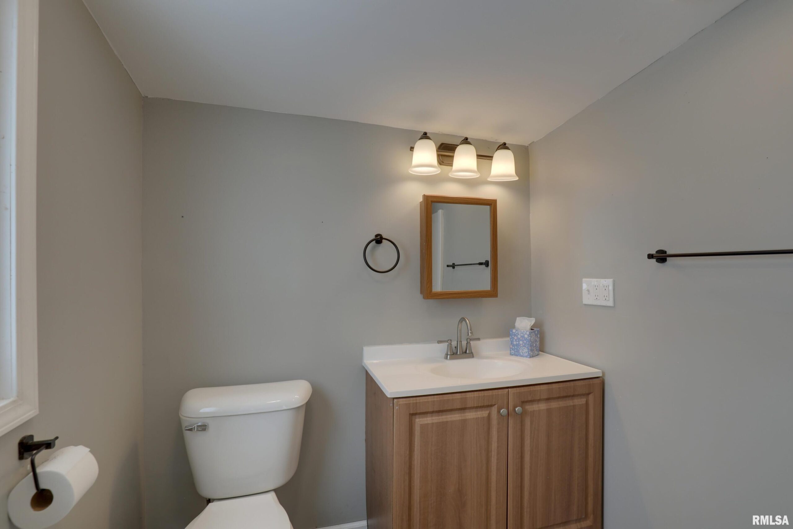 212 ADAMS Street Coatsburg IL