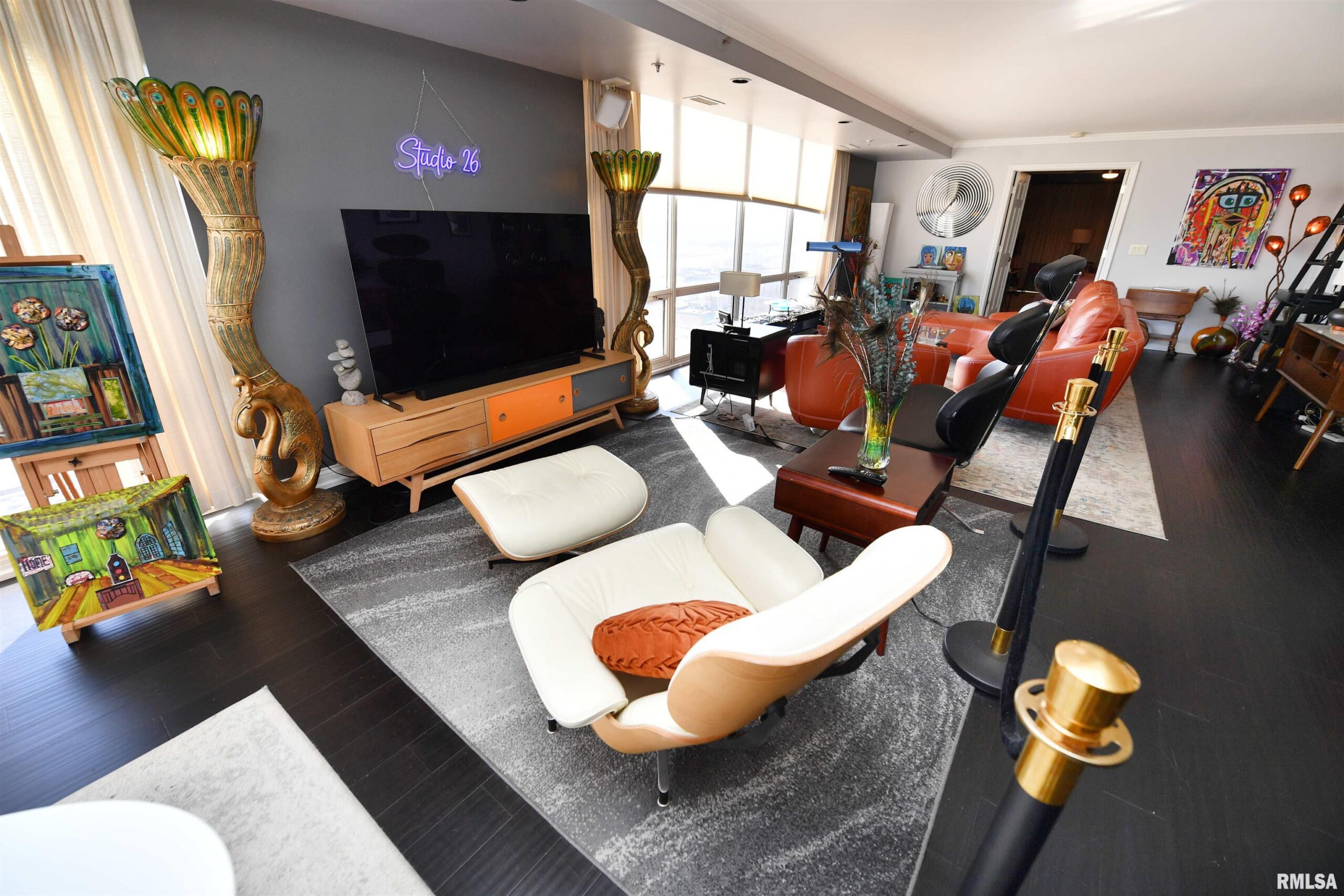 123 SW JEFFERSON Avenue Peoria IL