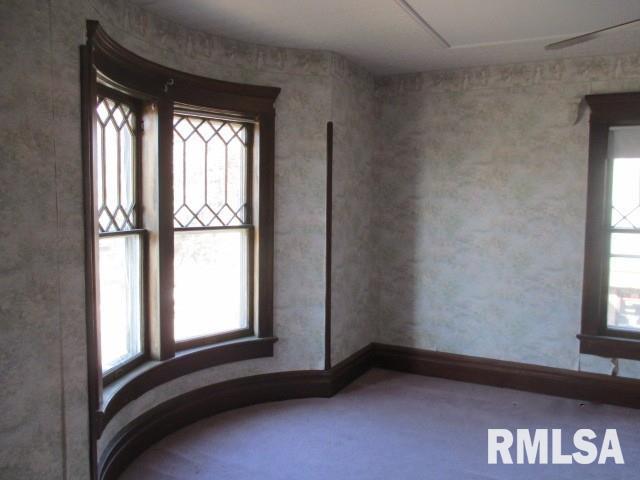 501 N LAFAYETTE Street Macomb IL