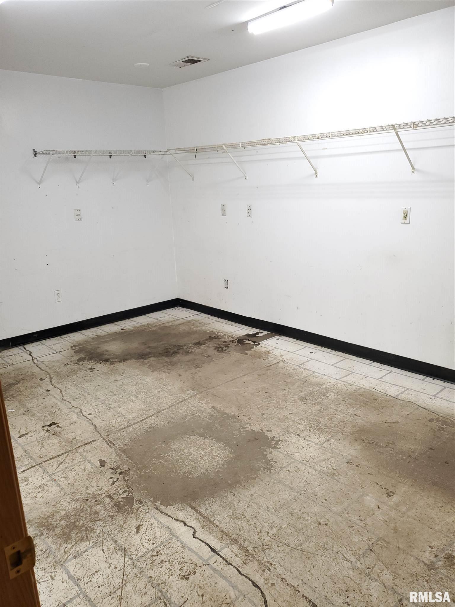 2046 Keystone Drive Springfield IL