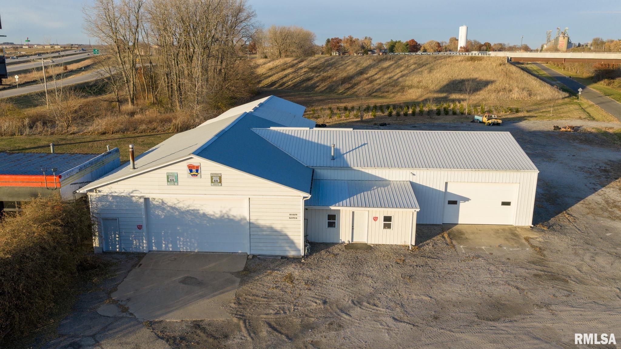 502 S Old Route 66 Route Williamsville IL