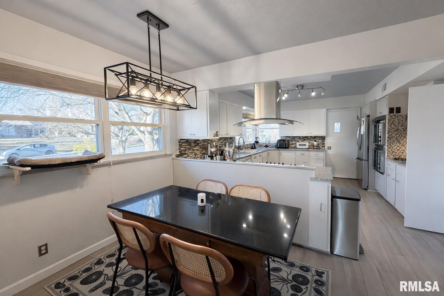 4036 N BROOKMONT Road Peoria IL