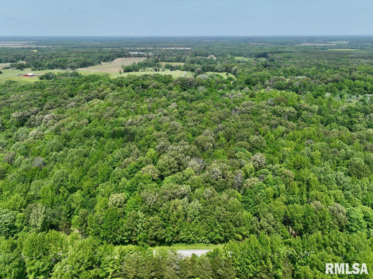 001 Battleford Road Stonefort IL