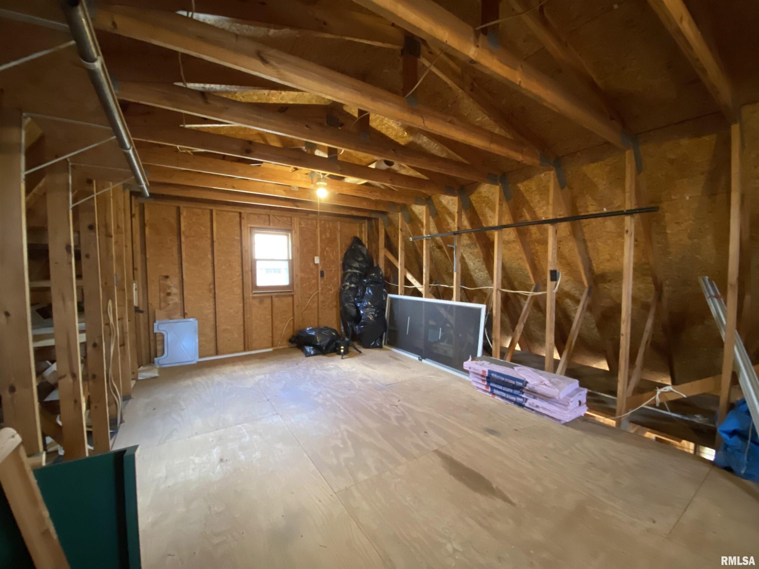 135 OAK Circle Goreville IL